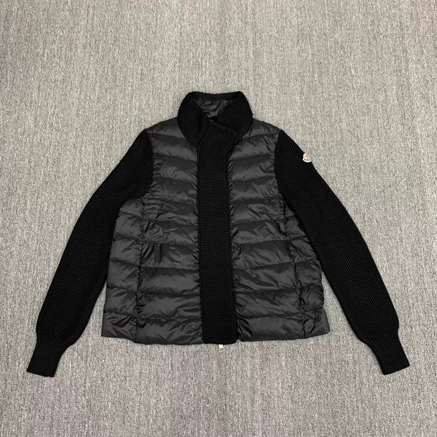 Moncler Moncler Black Knit Down Jacket S Size S / US 4 / IT 40 - 1 Thumbnail