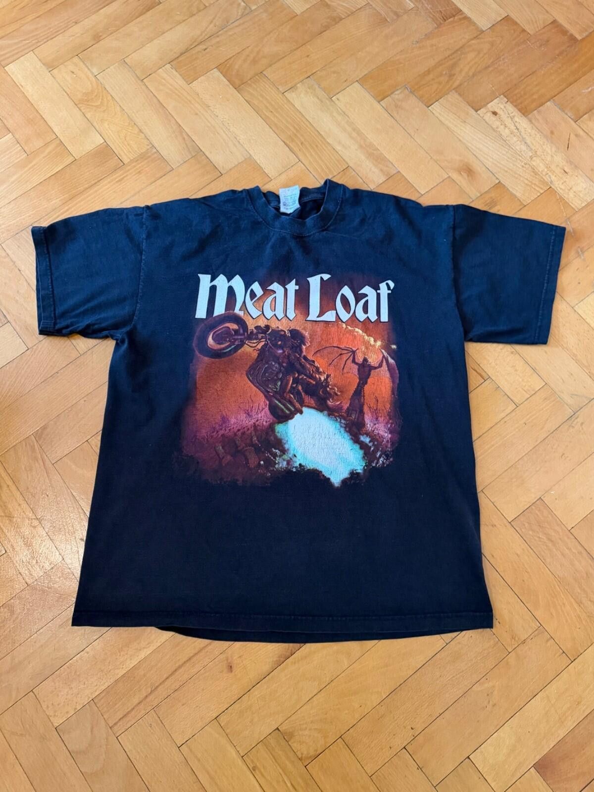 Fruit Of The Loom Vintage Meat Loaf Bat Out Of Hell 2003 Europe Tour T-Shirt Size US XL / EU 56 / 4 - 1 Thumbnail