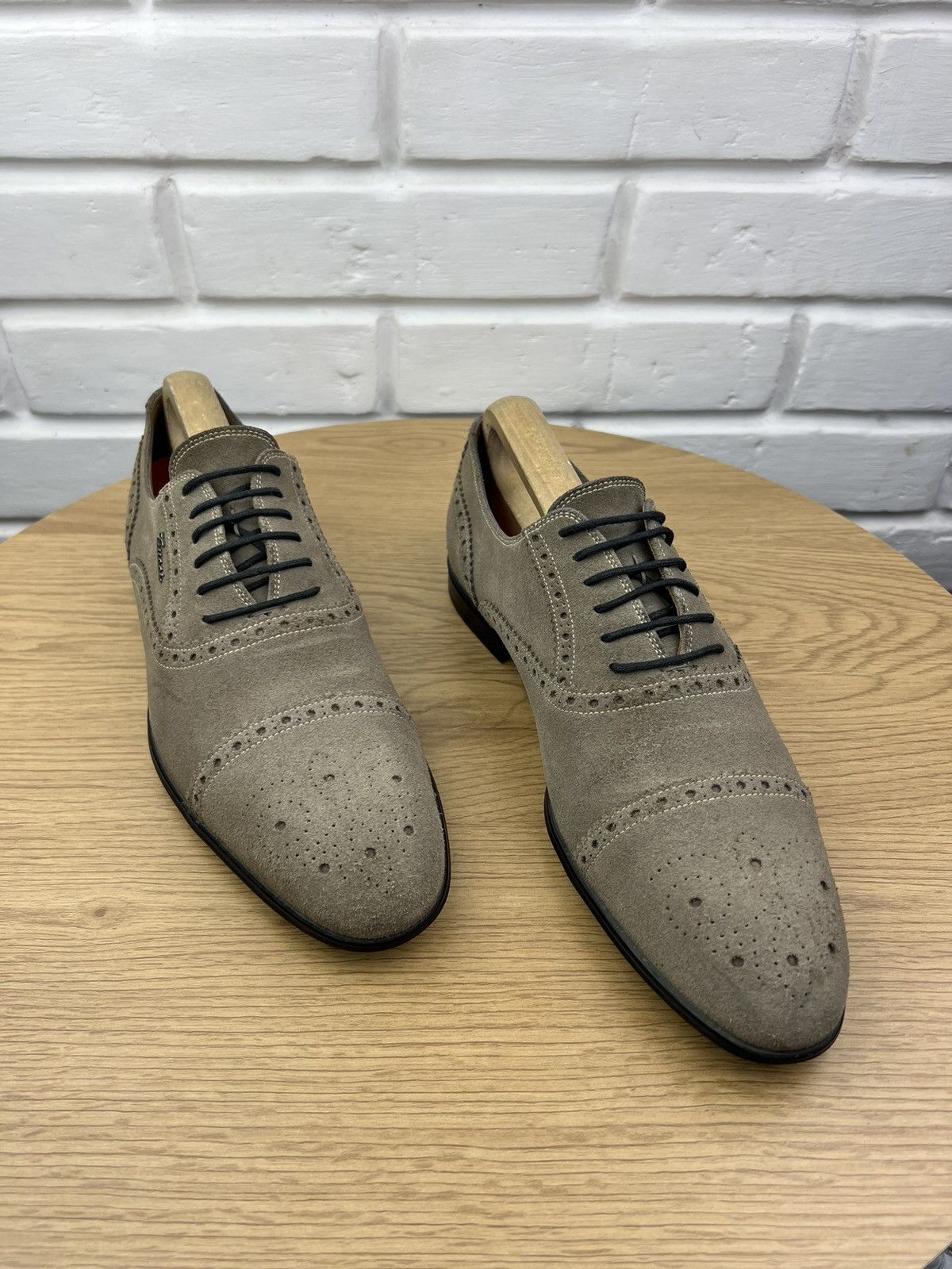 Gucci GUCCI Oxfords Suede Shoes Wingtip Lace Up Metal Logo Beige Size US 9.5 / EU 42-43 - 4 Thumbnail