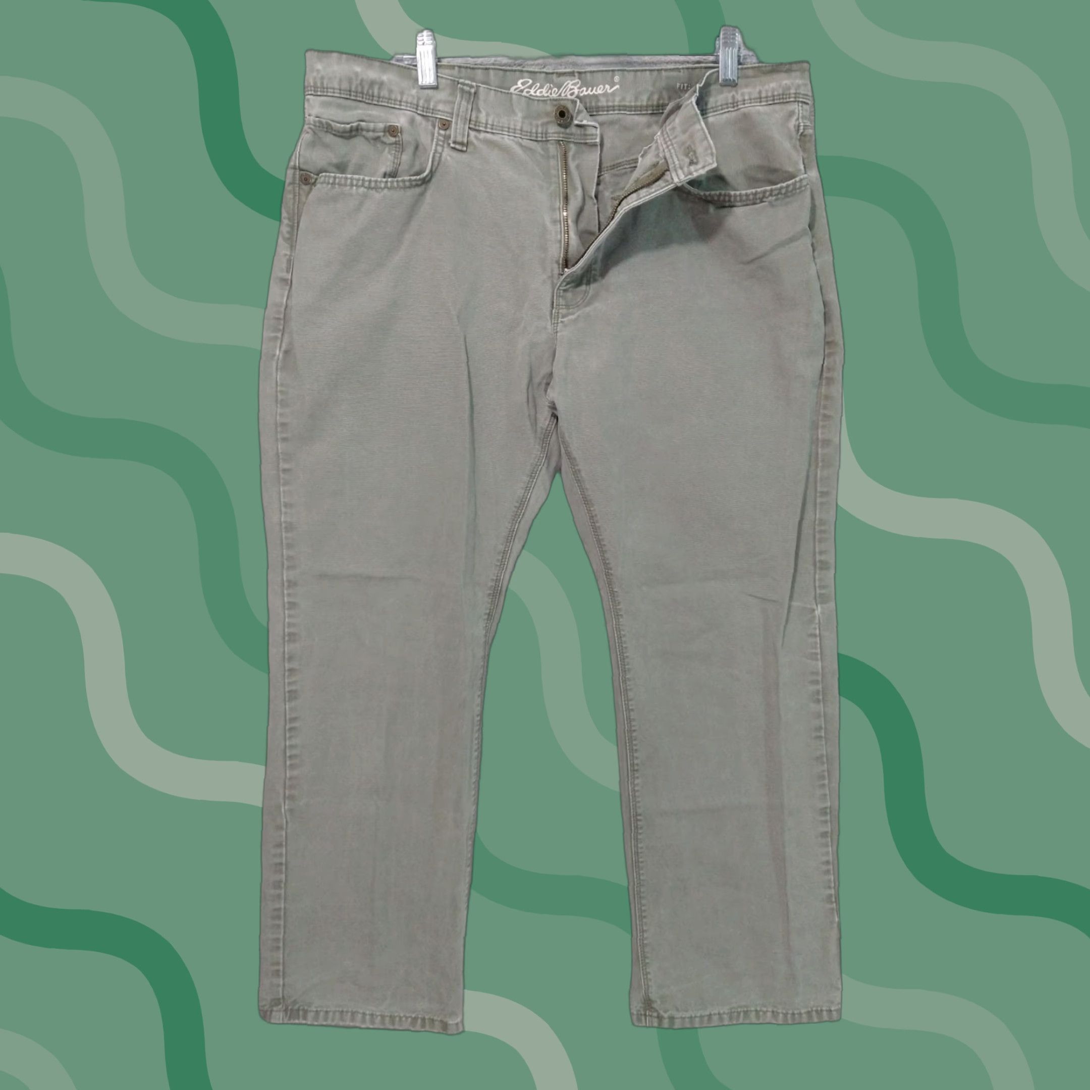 Eddie Bauer Eddie Bauer Pants Mens 38x30 Green Duck Canvas Utility Outdoor Workwear Casual Pants 5-Pocket Straight Rise Mid Green Mens Size US 38 / EU 54 - 1 Thumbnail