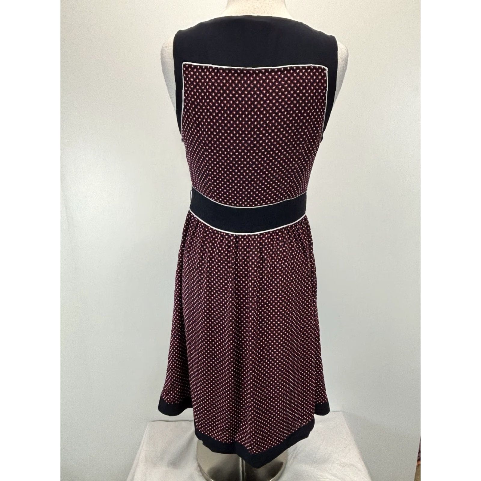 Coldwater Creek Coldwata r Creek Fit N Flare Dress Sz 10 Women’s Sleeveless Knee Length Flowy Size L / US 10 / IT 46 - 3 Thumbnail