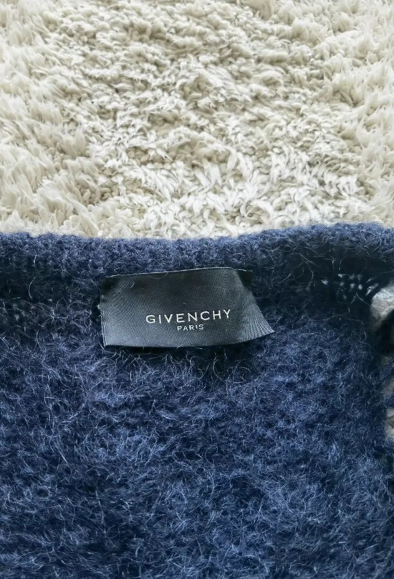 Givenchy Givenchy Runway Hollow-out Cardigan Sweater Size US L / EU 52-54 / 3 - 2 Thumbnail