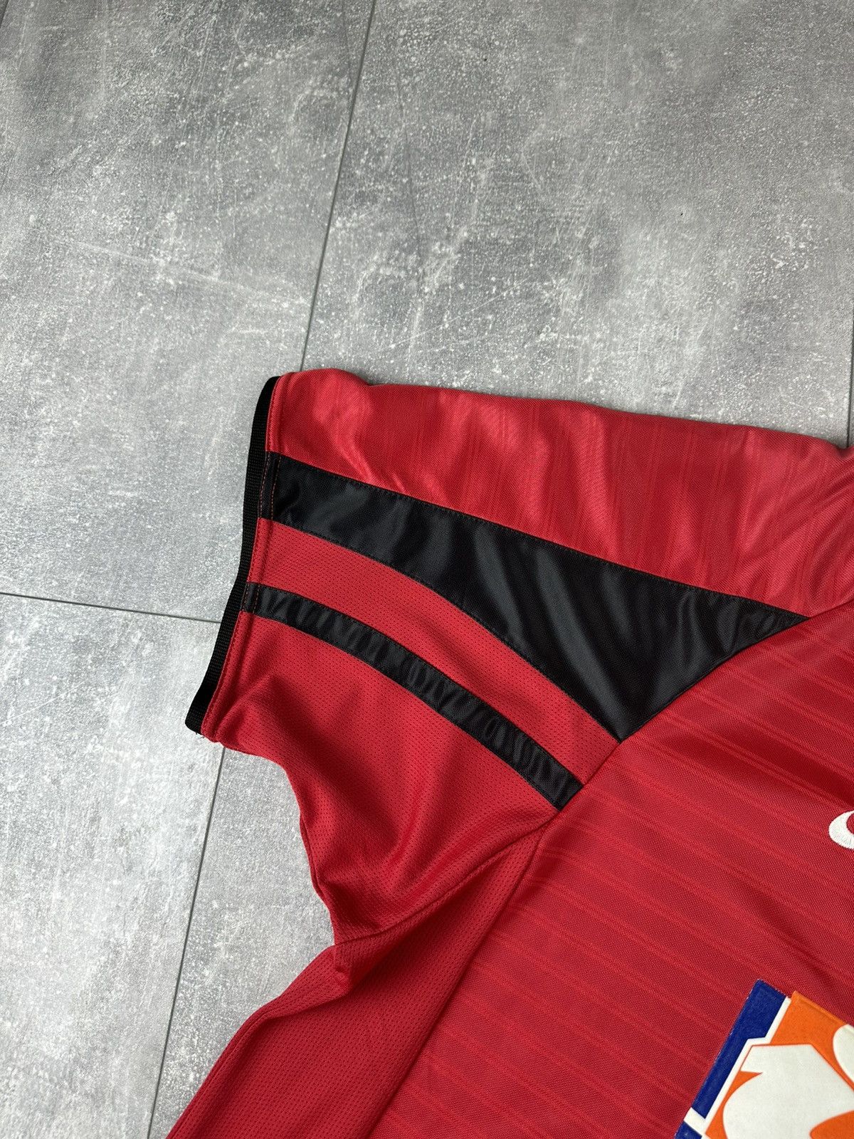 Nike Nike Atletico Madrid 2001/02 Away Soccer Football Jersey Size US L / EU 52-54 / 3 - 9 Thumbnail