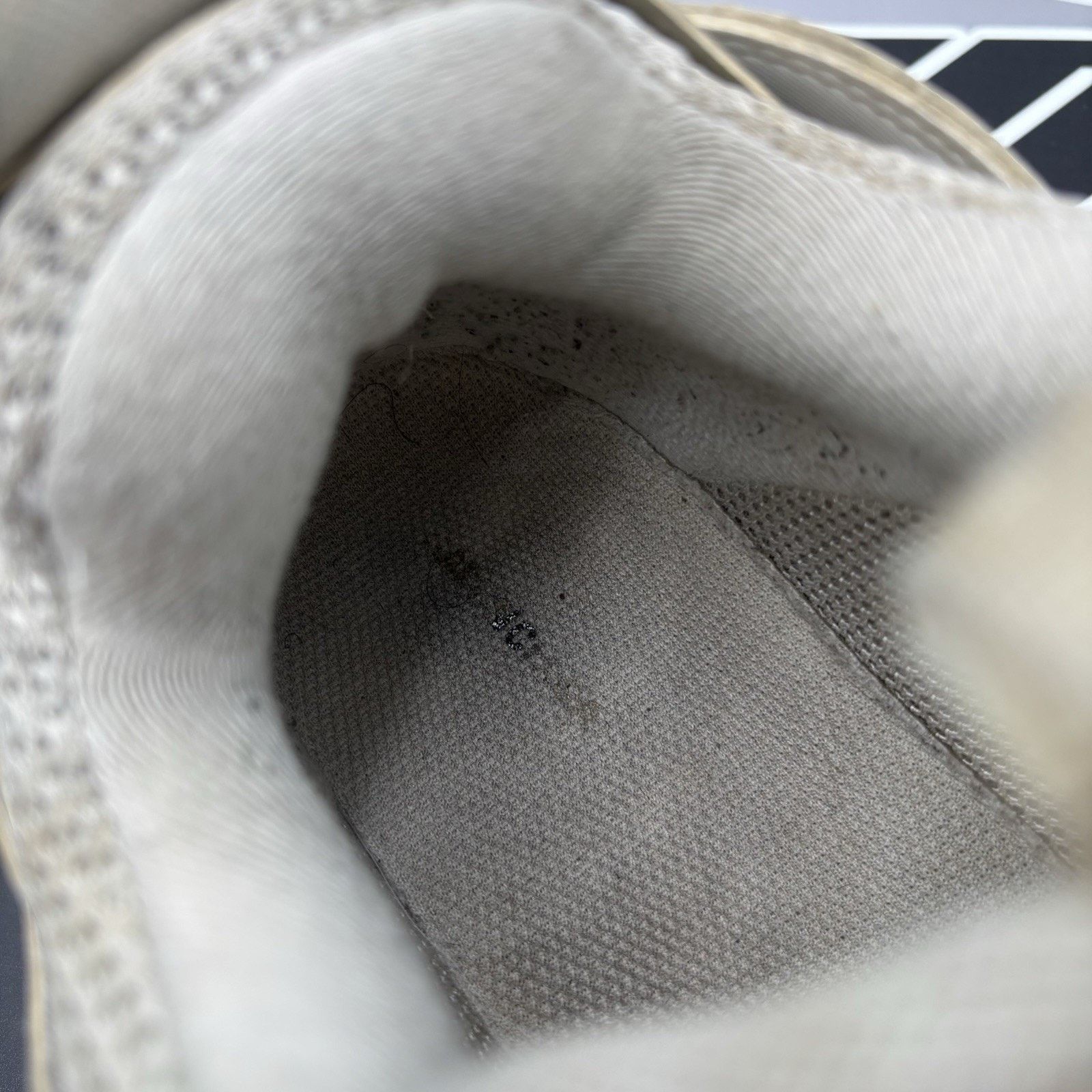 Balenciaga Balenciaga Track Sneaker ' Crème White ' | GOOD CONDITION Size US 9 / EU 42 - 7 Thumbnail