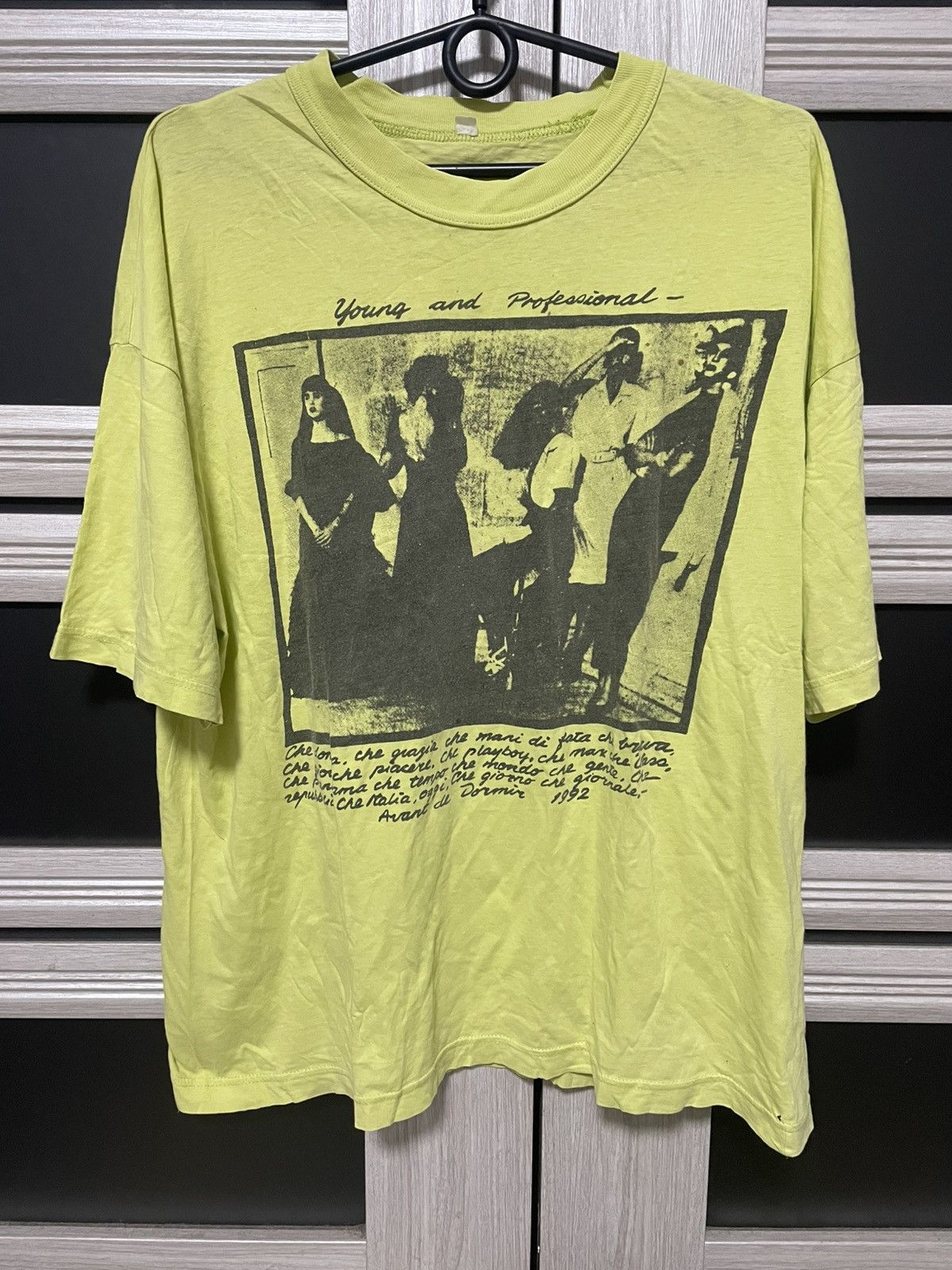 Vintage 1992 Avant De Dormir T Shirt Young and Professional