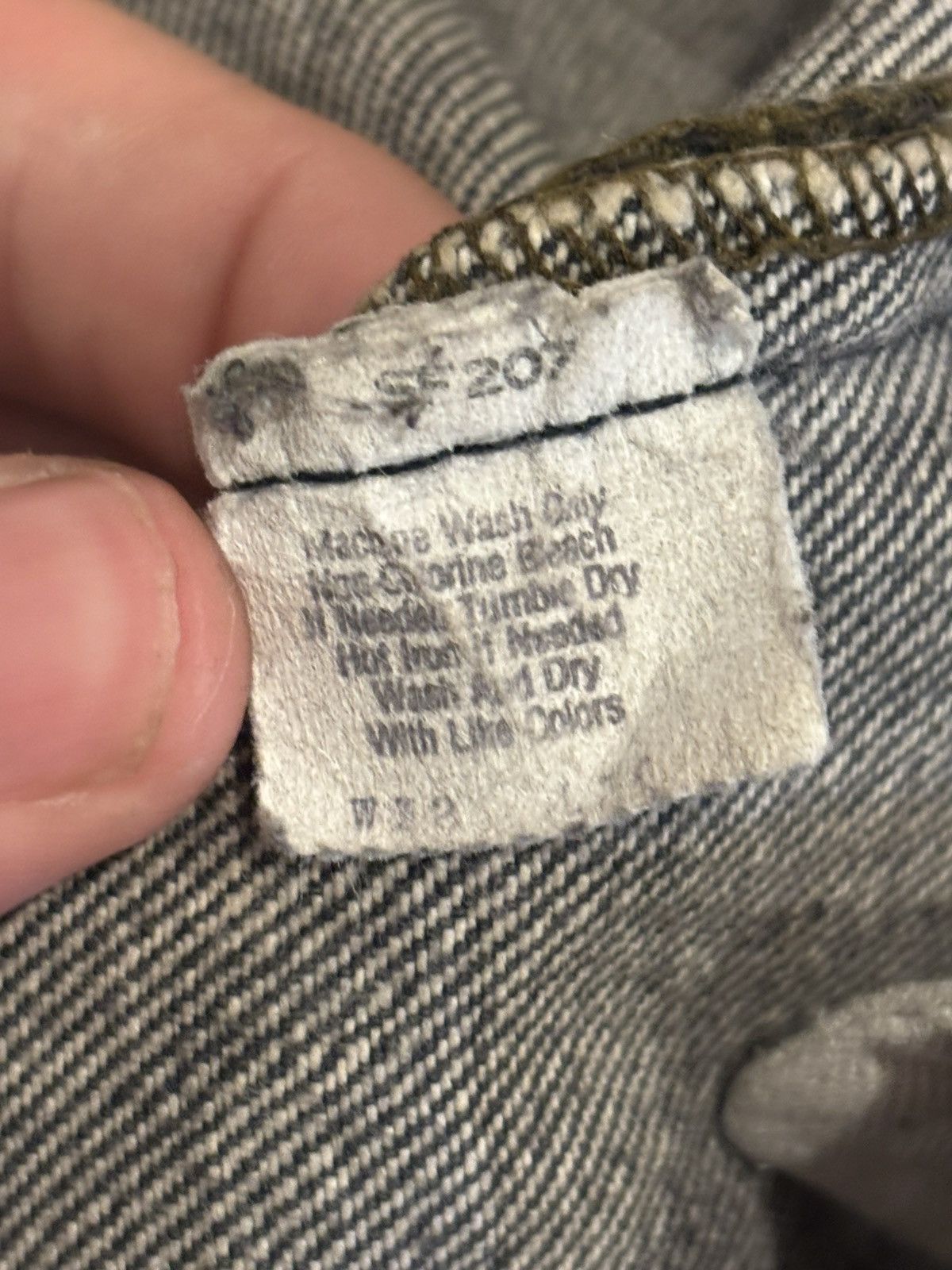 Levi's Distressed 80s Levi's 501-0658 Black Yarn Dyed Denim 32 × 28 Size US 32 / EU 48 - 6 Thumbnail
