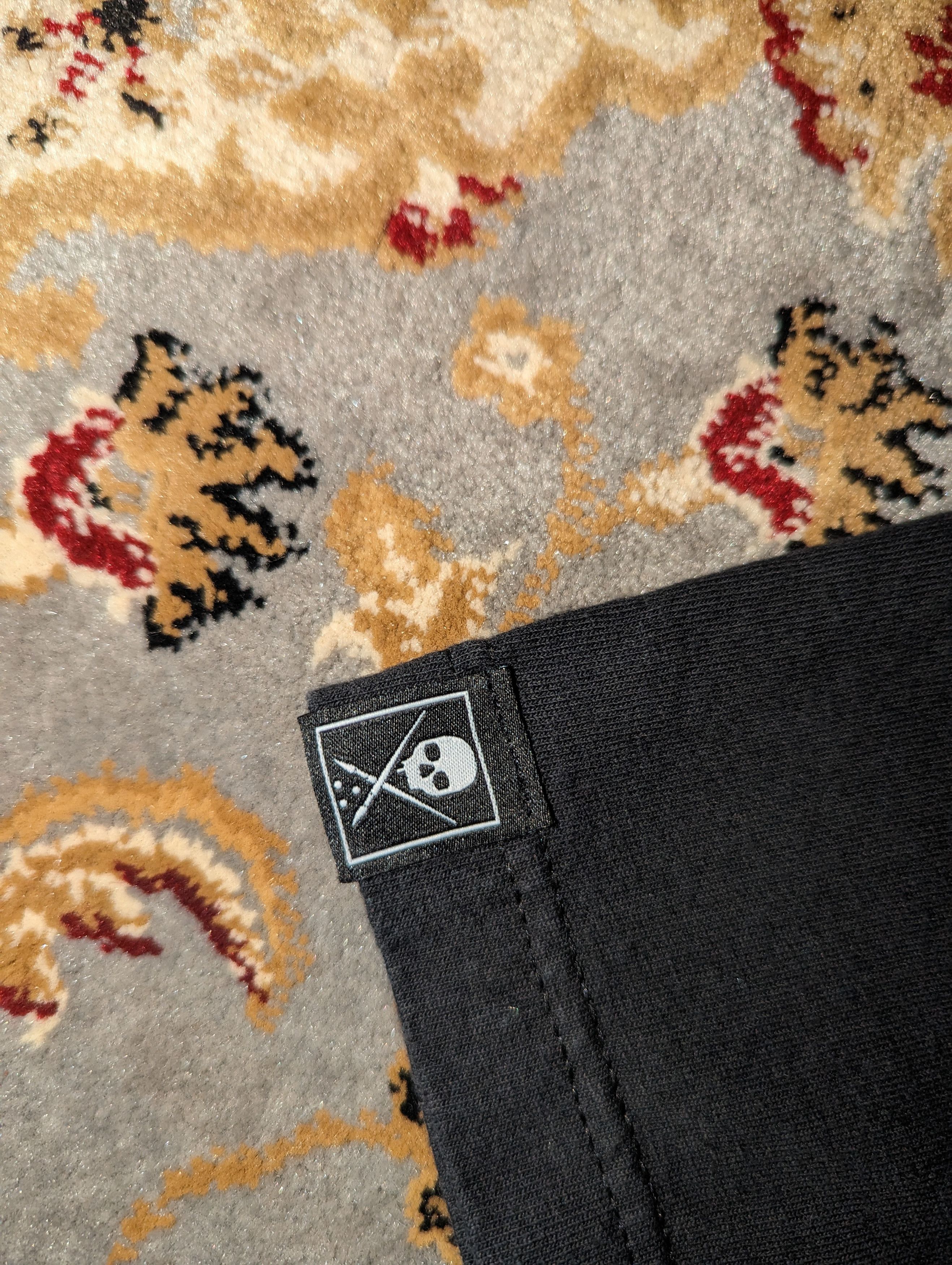 Other Sullent Art - Skull printed Size US S / EU 44-46 / 1 - 5 Thumbnail