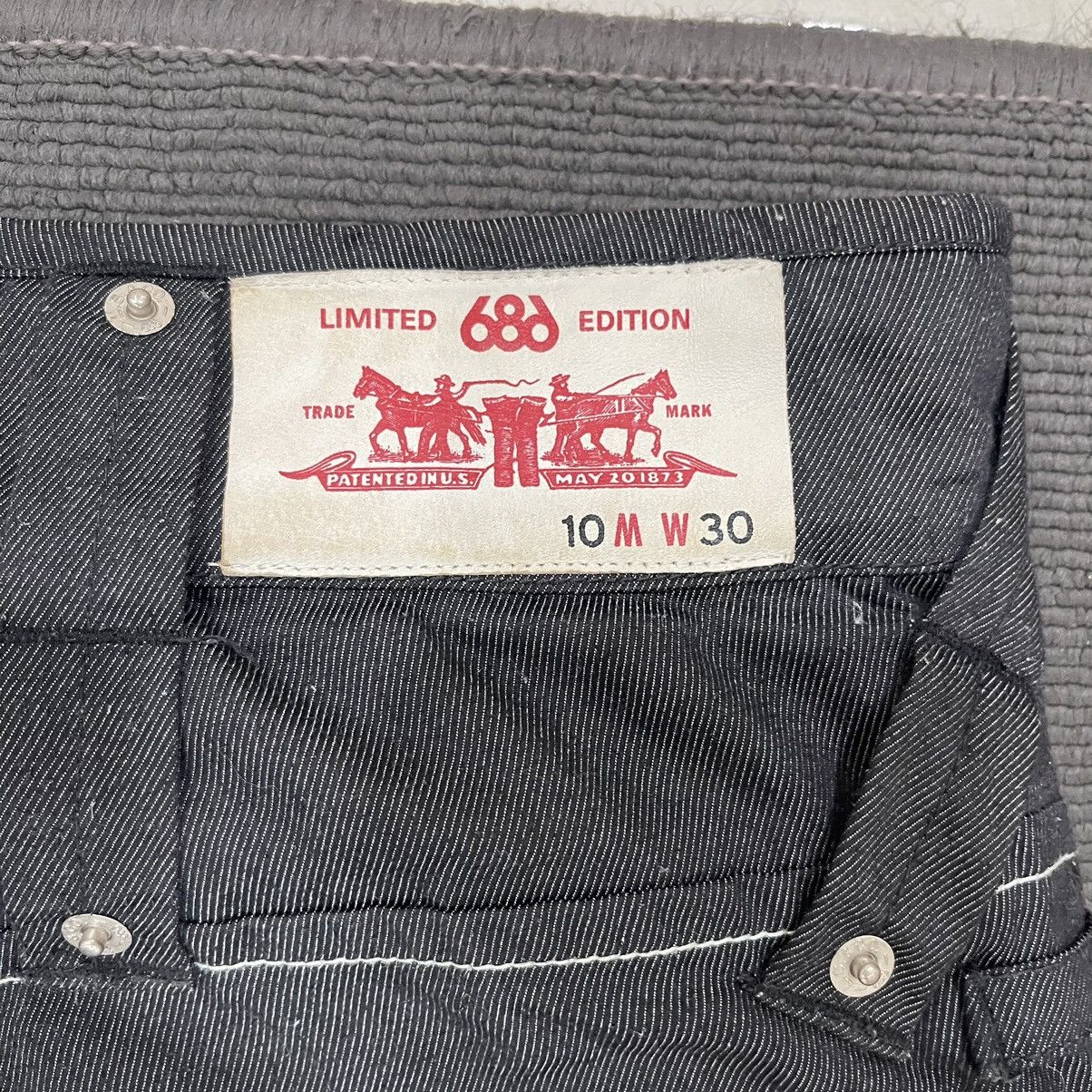 Levi's × Levi's Vintage Clothing × Vintage Rare Limited Edition Levis x 686 Denim Ski Pants Size 36" / US 14 / IT 50 - 24 Thumbnail