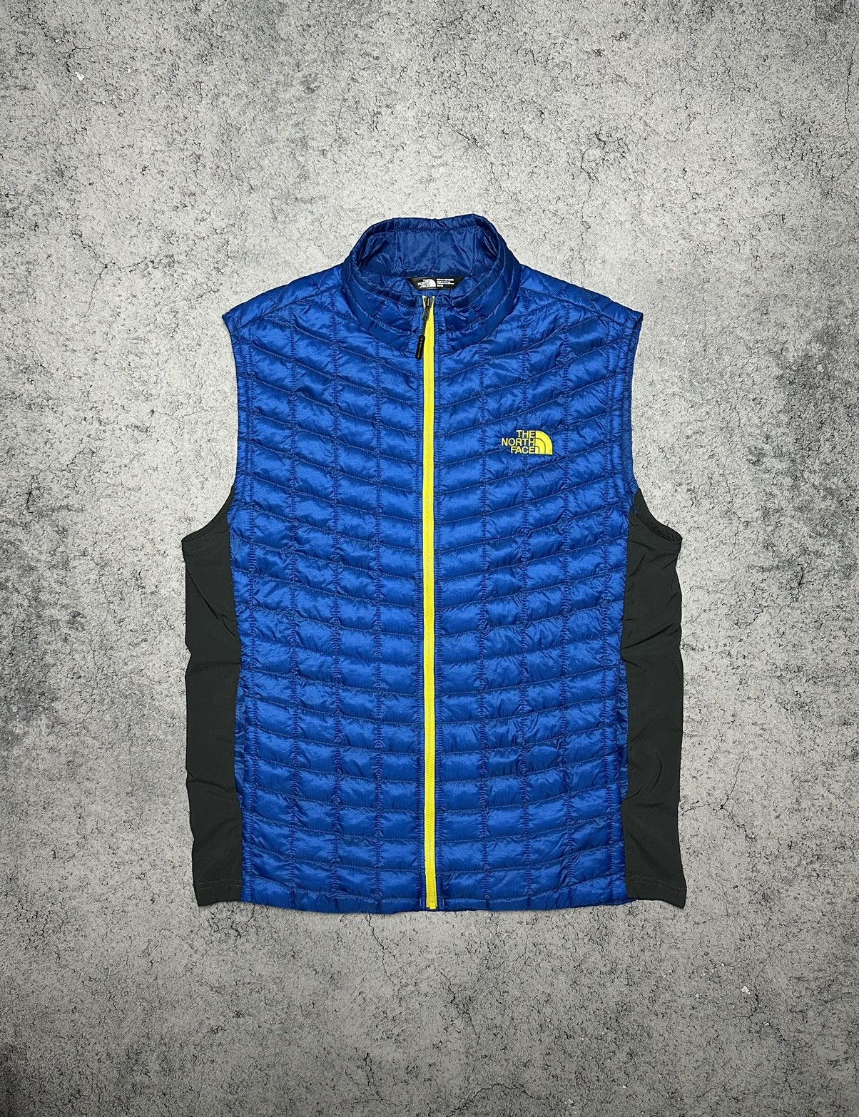 The North Face Mens Thermoball Puff Vest
