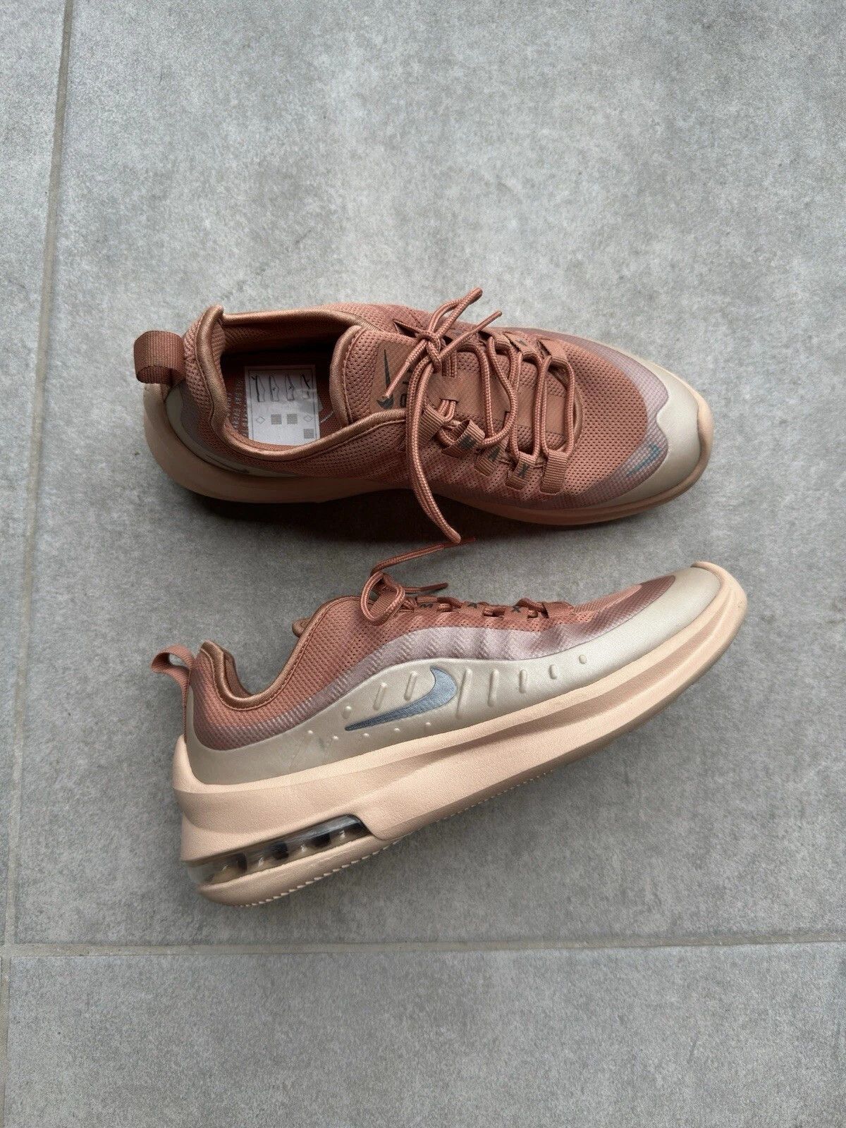 Nike Nike Air Max Axis Rose Blush Womens Running Shoes Size US 8.5 / IT 38.5 - 1 Thumbnail
