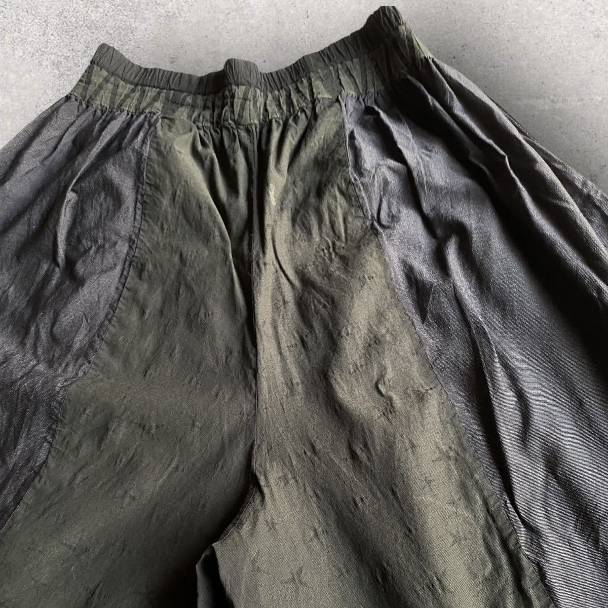 Issey Miyake Issey Miyake Fete Wide Leg Elastic Pants Size 26" / US 2 / IT 38 - 3 Thumbnail
