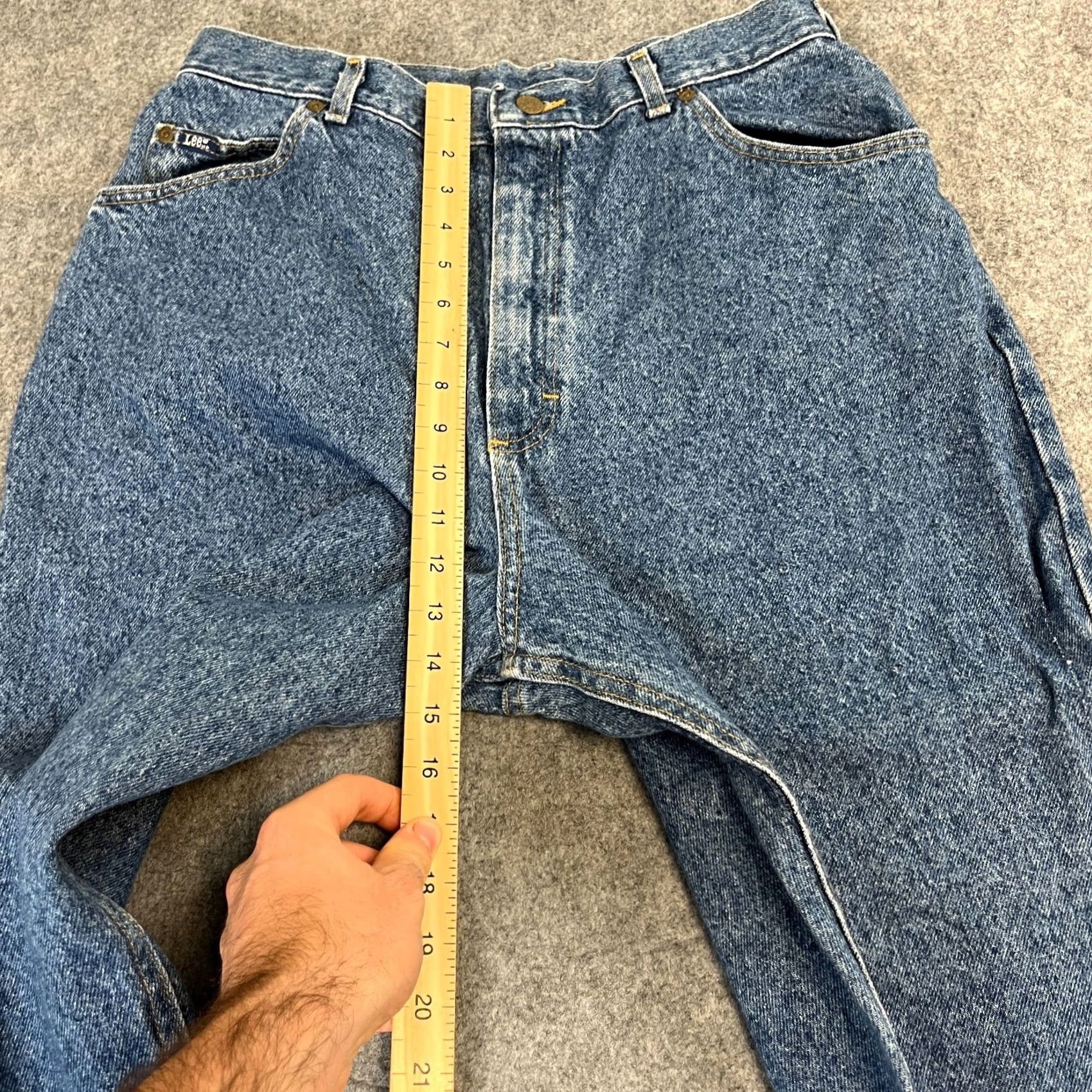 Lee VINTAGE Lee Riders Jeans 80s High Waisted Mom Tapered 29 27 UK 10 Fuzzy Size US 29 - 5 Thumbnail