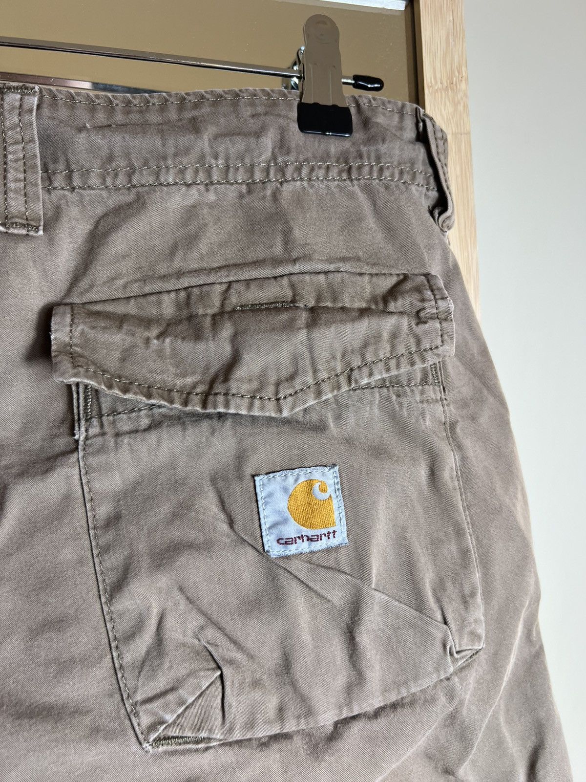 Carhartt Vintage Carhartt Women’s Cargo Shorts Brown Workwear Utility Size 32" / US 10 / IT 46 - 5 Thumbnail