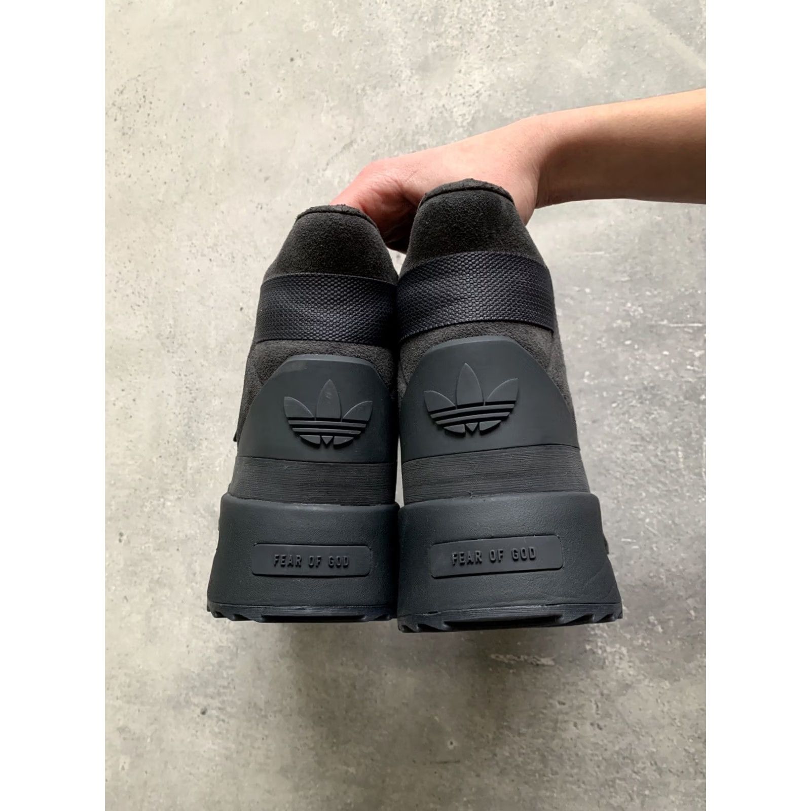Adidas ADIDAS x FEAR OF GOD ATHLETICS LOS ANGELES HIKER SNEAKER US 5 UK 4.5 MEN Boot Black Size US 5 / EU 37 - 4 Thumbnail