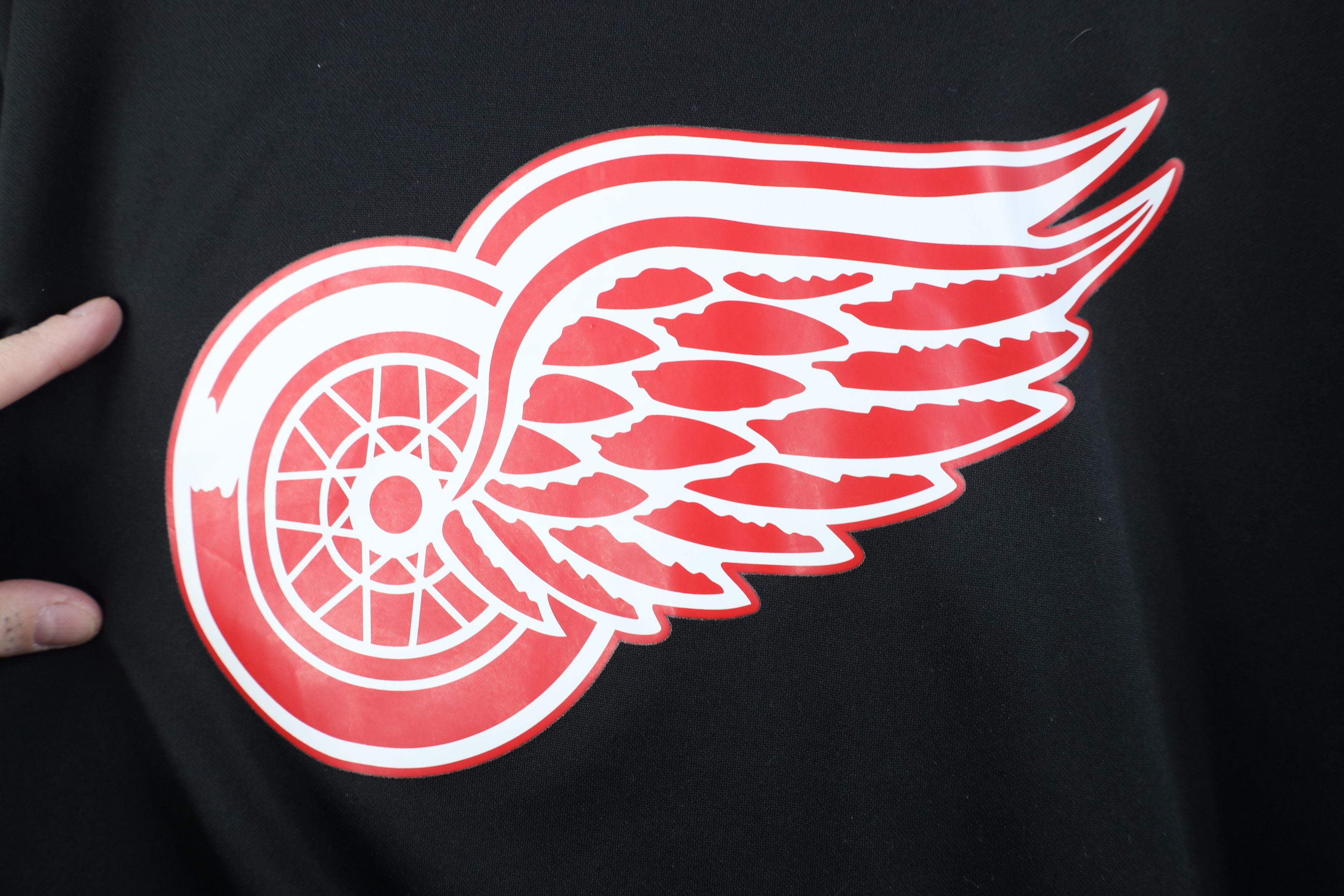 Vintage Fanatics Authentic Pro Red Wings Hockey Hoodie Sweatshirt Size US XXL / EU 58 / 5 - 7 Thumbnail