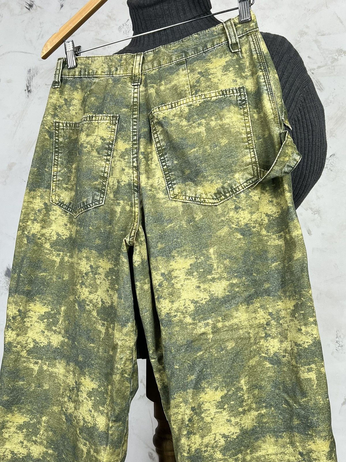 Vintage Vintage Camo Pattern Pants Wide Fit Size S - M Size US 30 / EU 46 - 10 Thumbnail