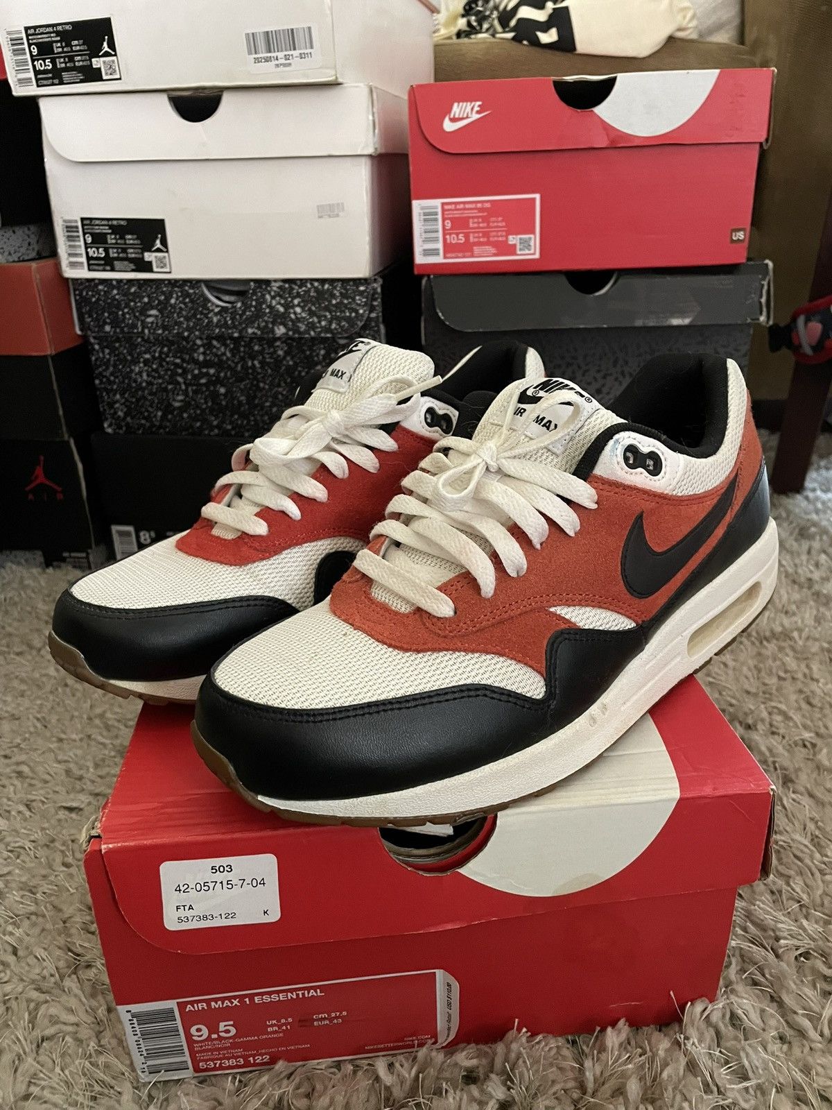 Nike Air Max 1 Essentials sz 9.5 Size US 9.5 / EU 42-43 - 1 Thumbnail