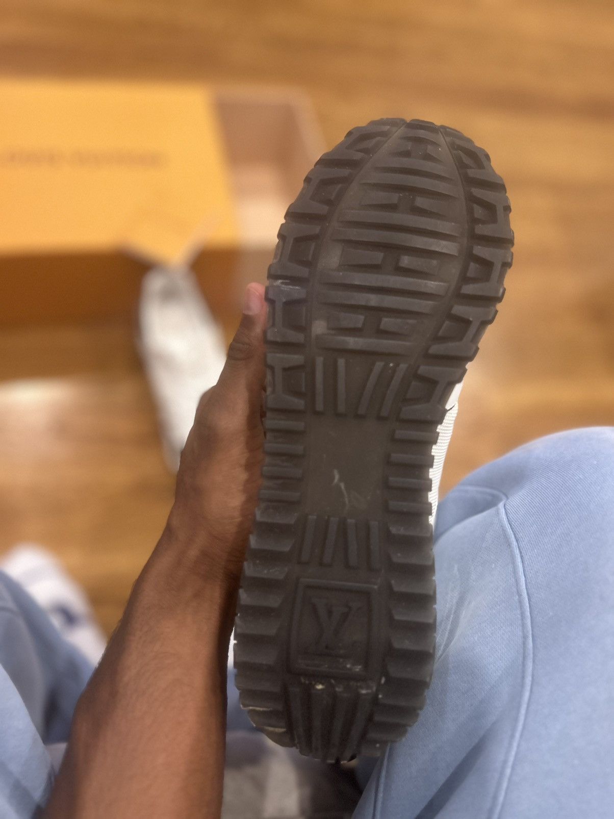 Louis Vuitton Louis Vuitton “Neo Run Away Sneaker” Size US 8.5 / IT 38.5 - 7 Thumbnail
