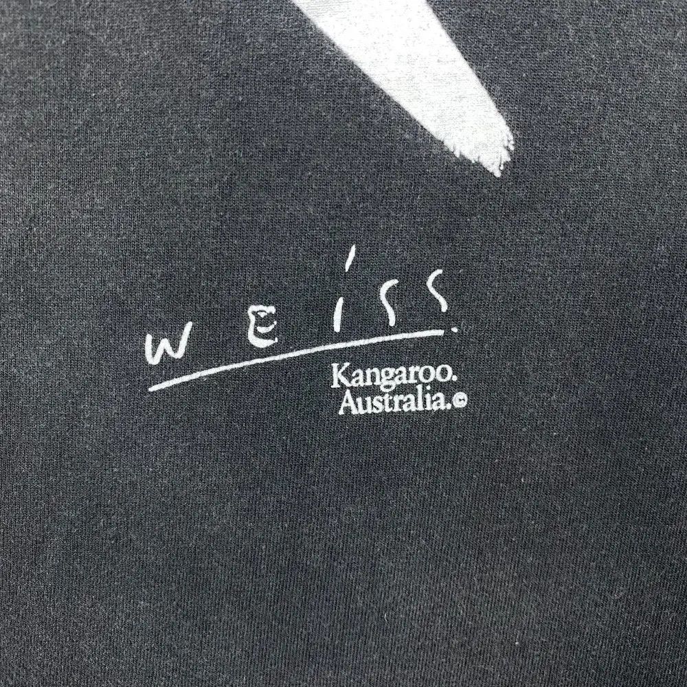 Vintage Vintage 90's WEISS ART Australia Graphic Faded Tee Shirt Size US M / EU 48-50 / 2 - 3 Thumbnail