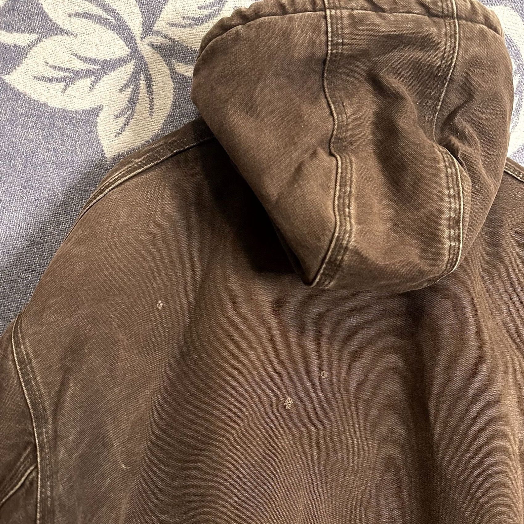 Carhartt VINTAGE Carhartt J130 DKB Quilted Duck Canvas Hooded Jacket Dark Brown Regular 2XL Hooded, Lined, Pockets, Full Zip, Workwear Mens Size US XXL / EU 58 / 5 - 7 Thumbnail