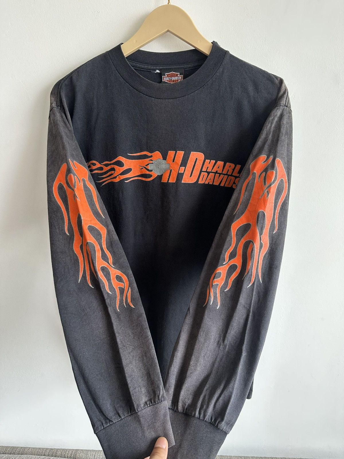 Harley Davidson Vintage Harley Davidson Flames Long Sleeve Rare Fire USA Size US M / EU 48-50 / 2 - 2 Thumbnail
