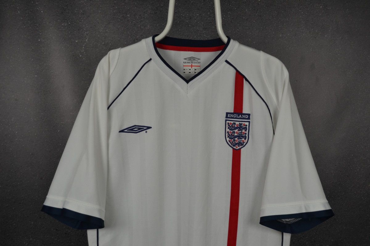 Umbro × Vintage England Home Vintage Football Shirt Umbro Retro Size L Size US L / EU 52-54 / 3 - 3 Thumbnail