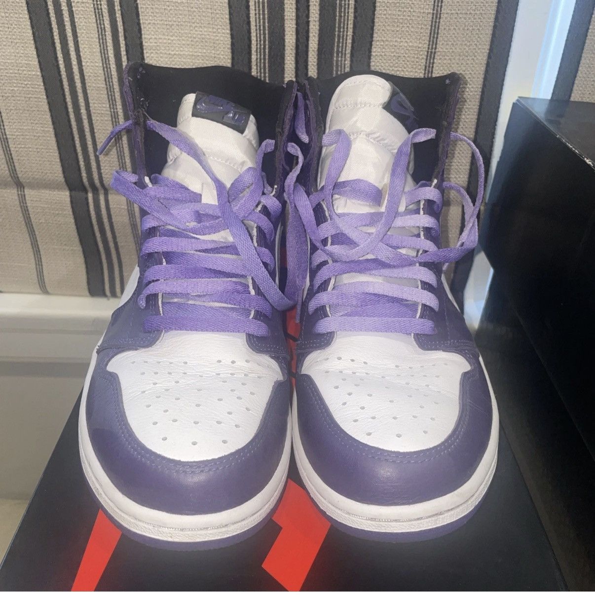 Jordan Brand Jordan 1 Retro OG High Court Purple 2.0 size 11.5 Size US 11.5 / EU 44-45 - 3 Thumbnail
