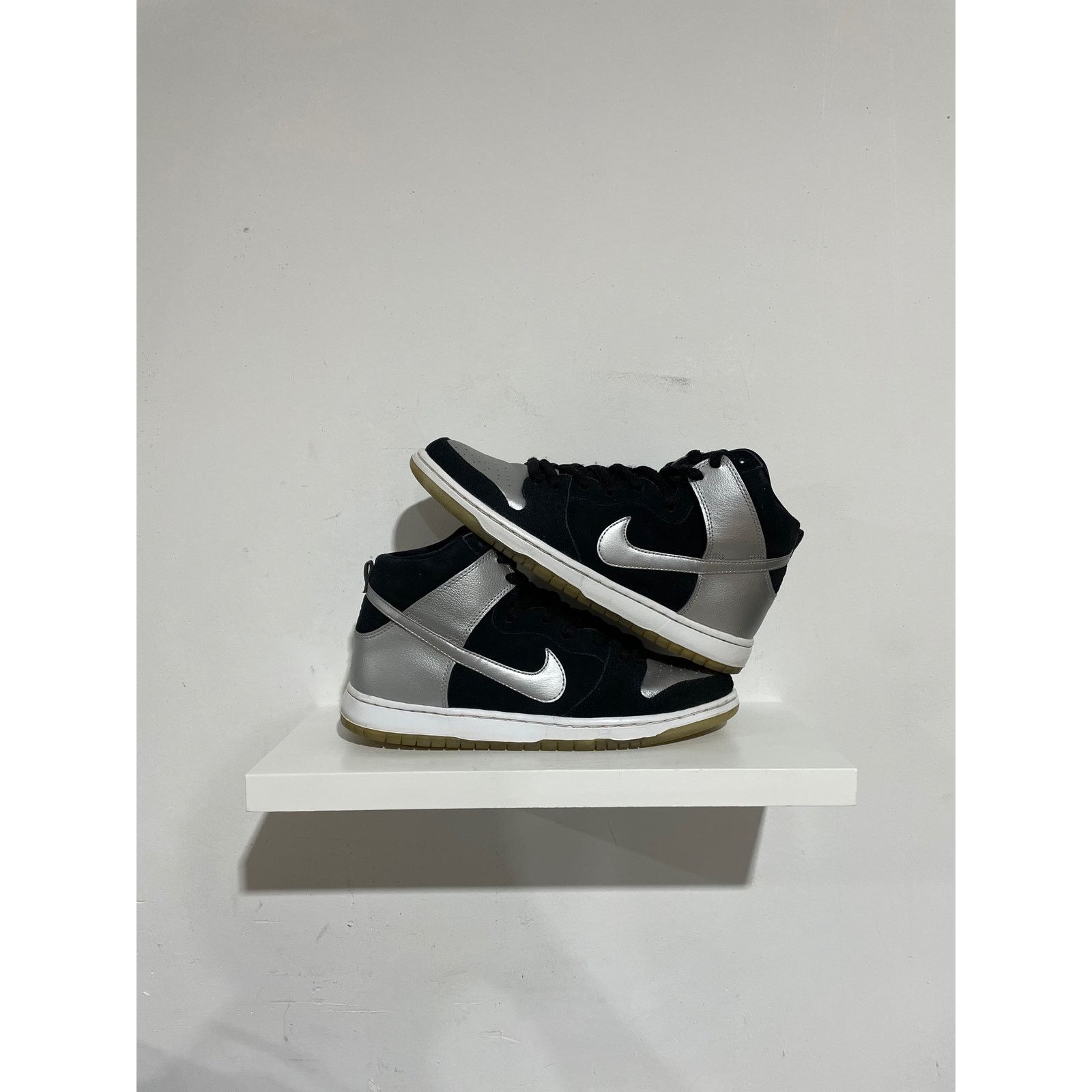 Nike NIKE SB DUNK HIGH TIN MAN SIZE 10.5 Size US 10.5 / EU 43-44 - 1 Thumbnail