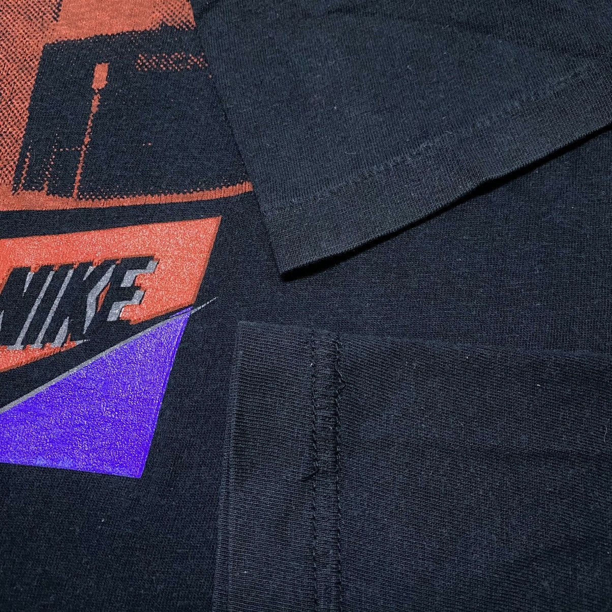 Jordan Brand × Nike × Vintage Rare‼️🔥Vintage Nike Michael Jordan Restaurant Chicago T-Shirt Size US L / EU 52-54 / 3 - 8 Thumbnail