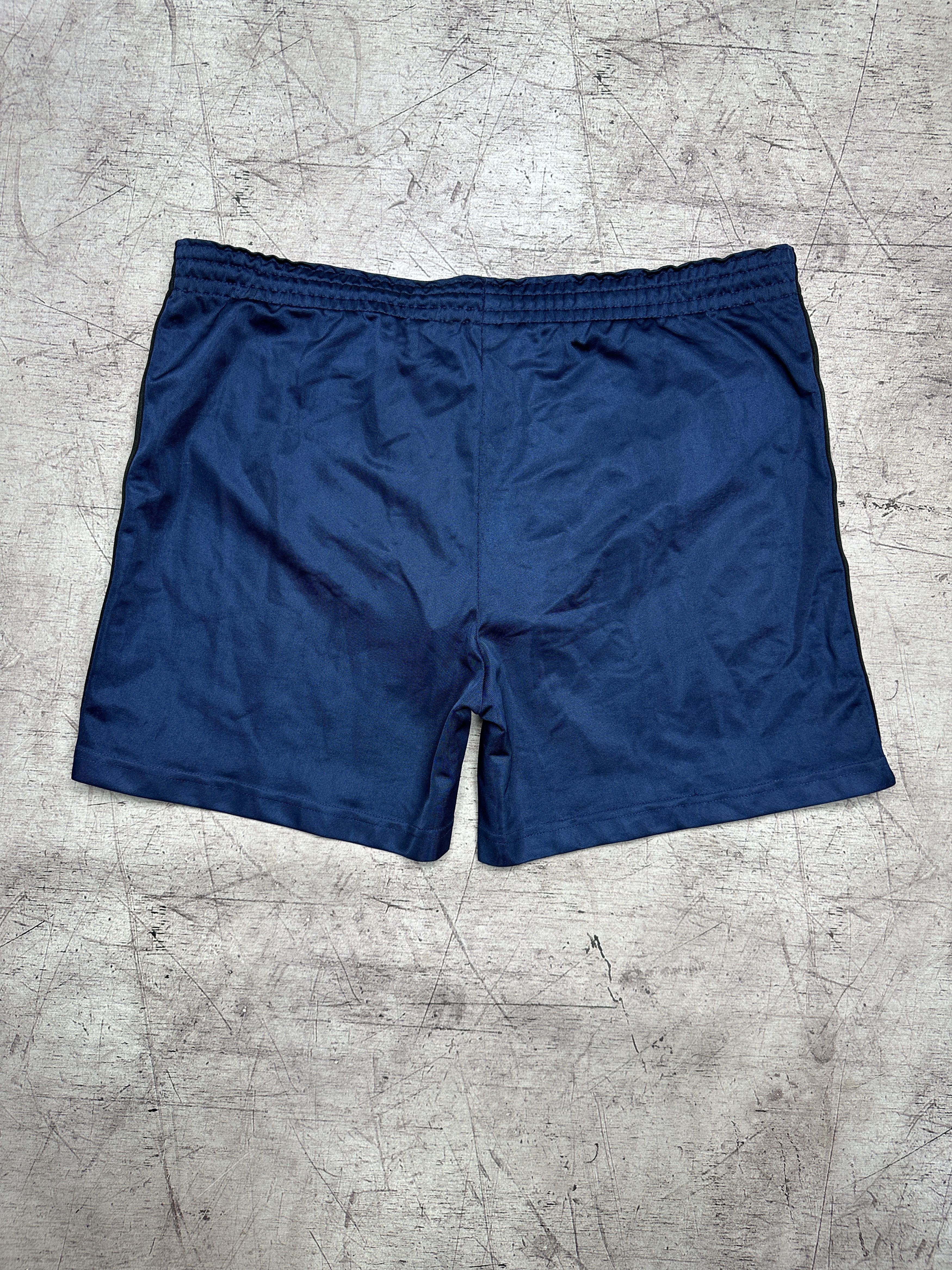 Nike Nike Team 90s Vintage Dri Fit Mens Shorts Size US 32 / EU 48 - 6 Thumbnail