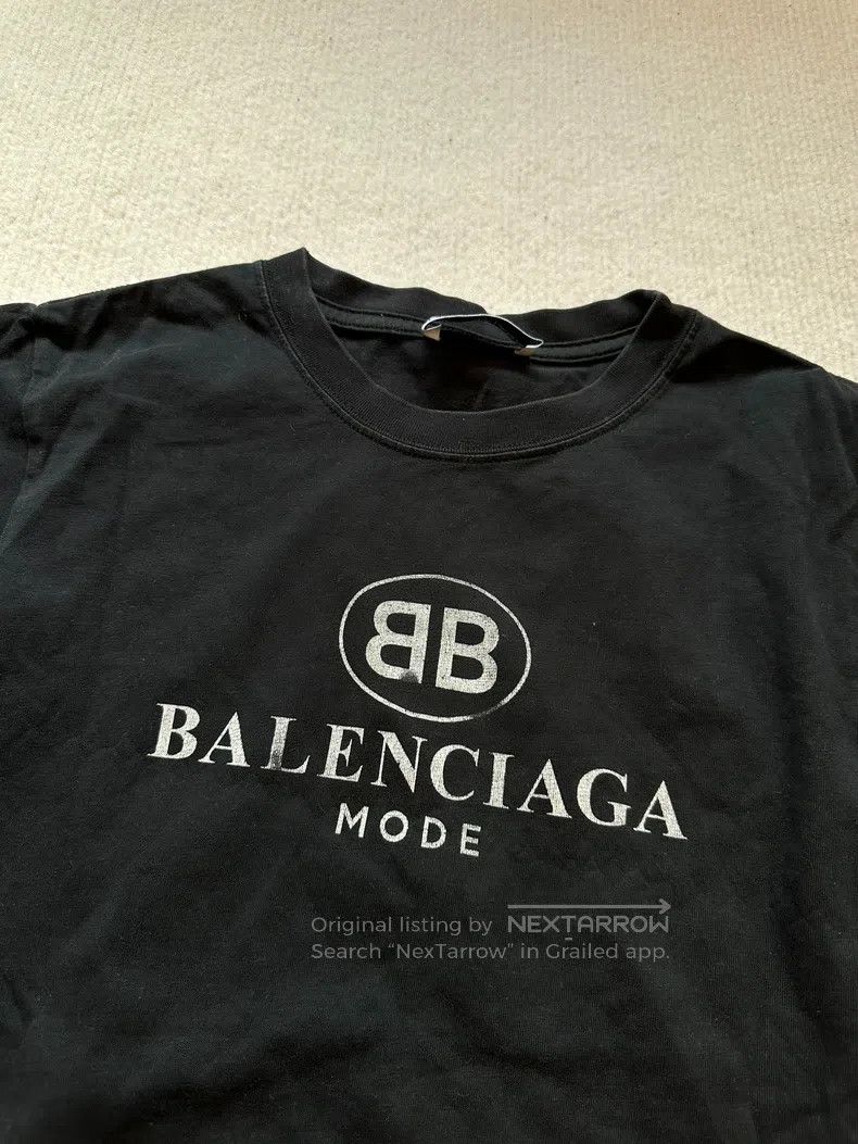 Balenciaga Balenciaga Letter Logo Short Sleeve Size US L / EU 52-54 / 3 - 3 Thumbnail