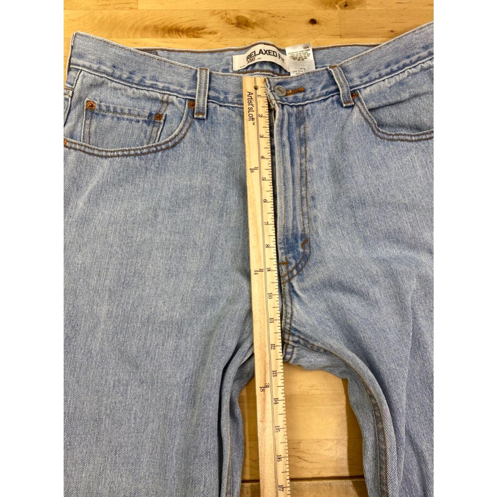 Levi's Levi's 550 Jeans Mens 36x32 Relaxed Straight Light Wash Denim Blue 10230 Retro USA Size US 36 / EU 52 - 7 Thumbnail