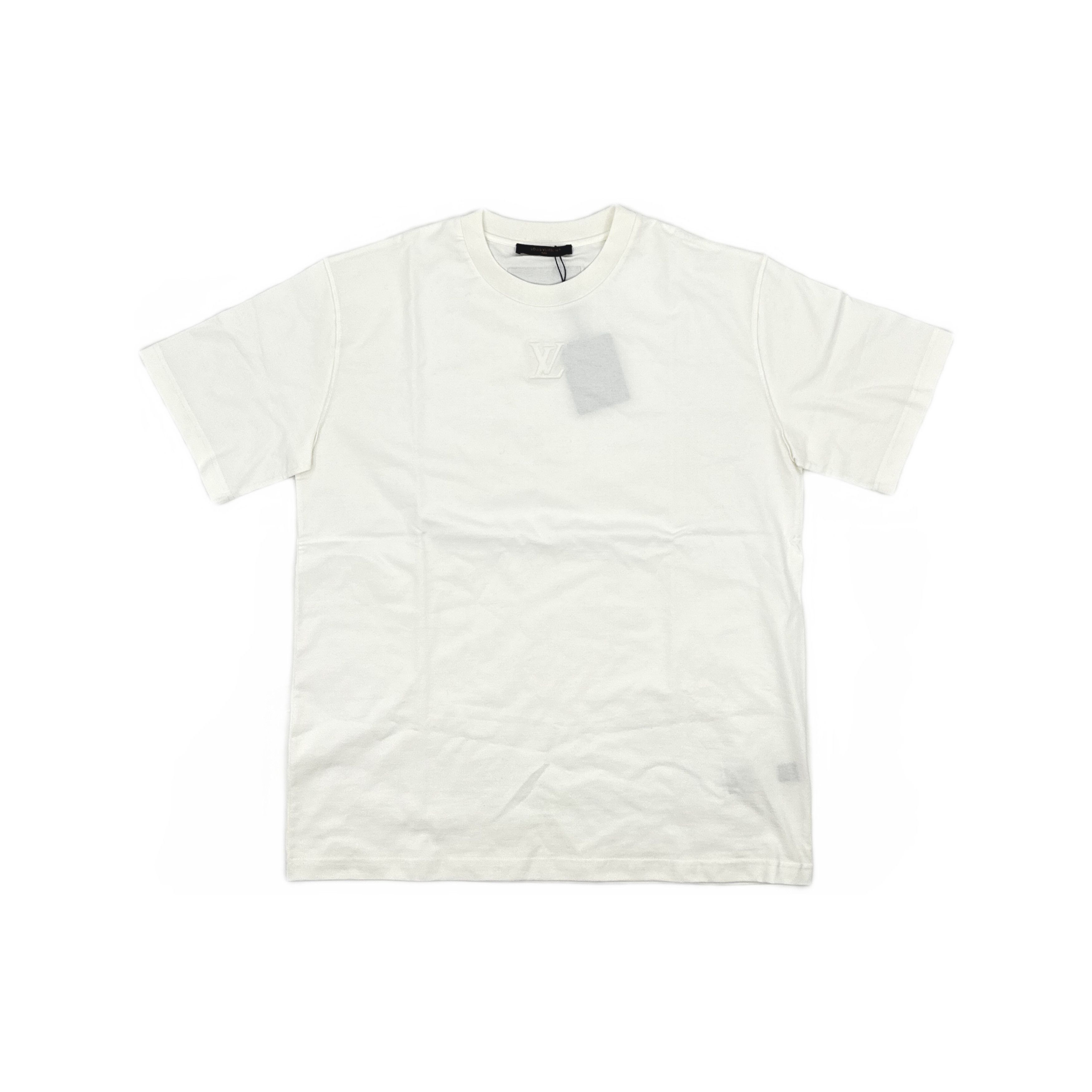Louis Vuitton Louis Vuitton Embossed Logo T-Shirt Size XL Size US XL / EU 56 / 4 - 1 Thumbnail