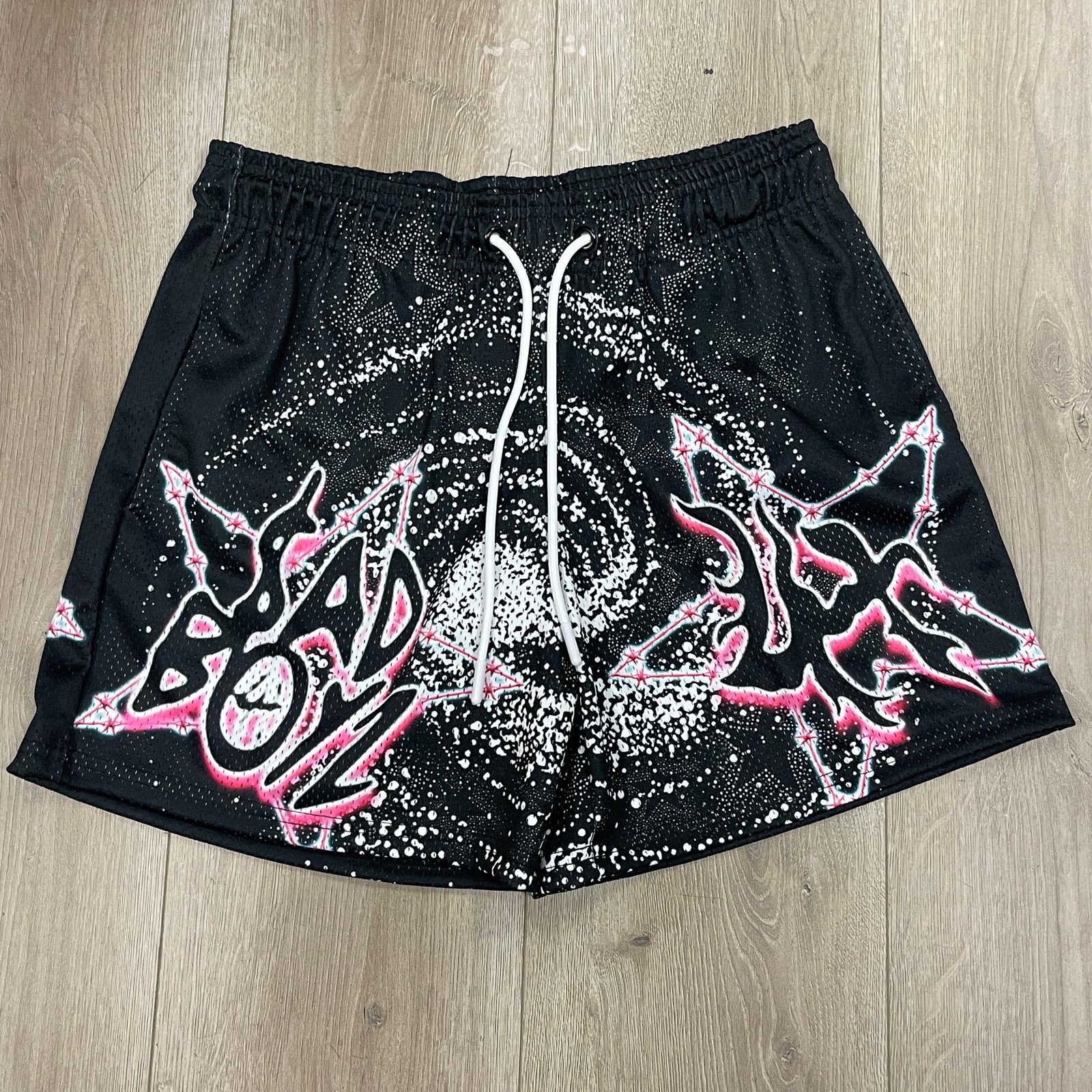 Supreme Supreme crackle sweatshort size: M | Grailed