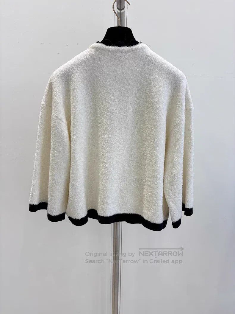 Chanel Chanel Black and white lace towel fabric knitted cardigan Size XS / US 0-2 / IT 36-38 - 2 Thumbnail