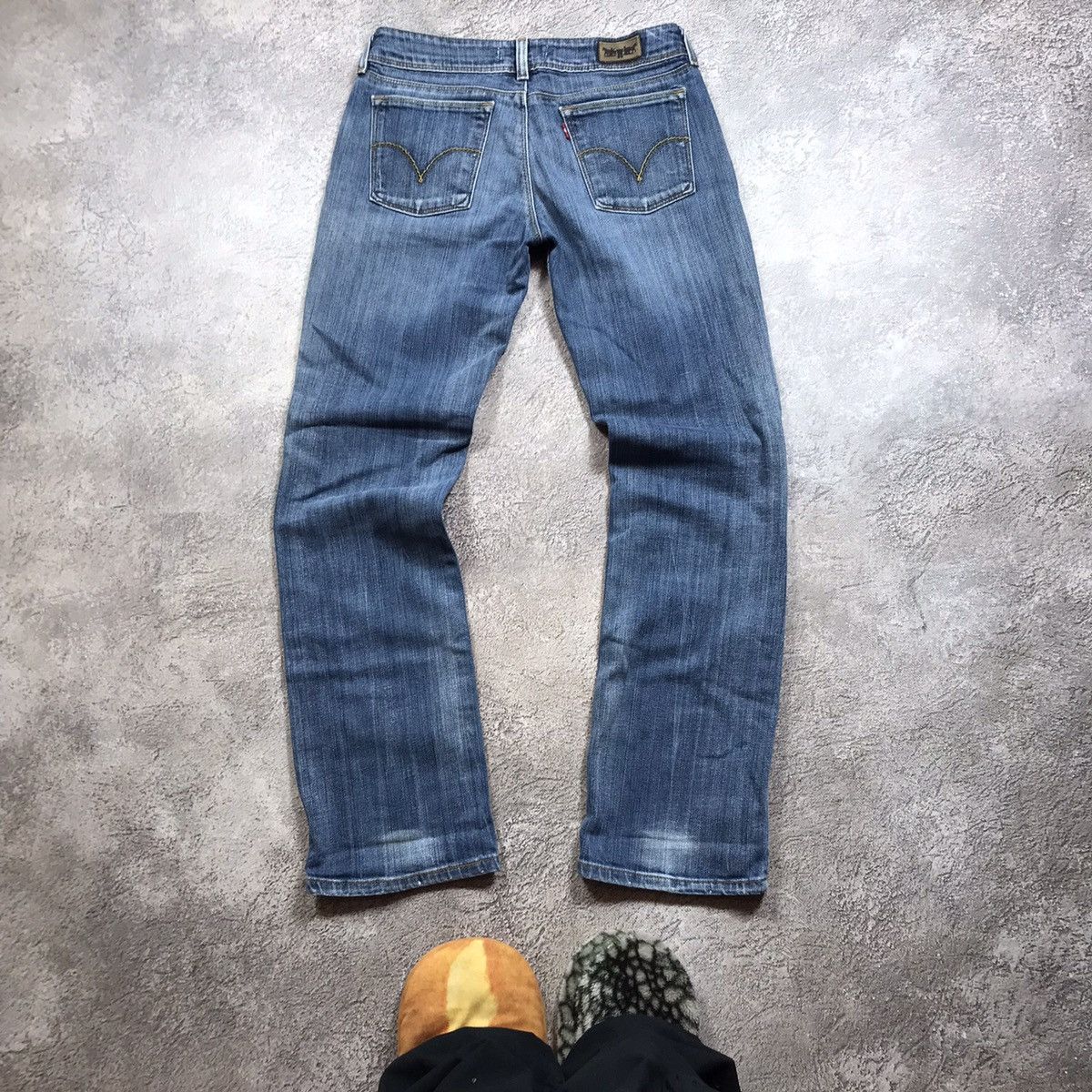 Vintage Vintage 90s Levis Baggy Wide Leg Distressed Jeans Grunge 30 Size US 30 / EU 46 - 2 Thumbnail