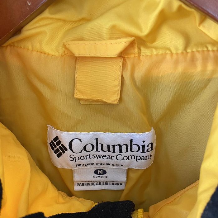 Columbia Columbia yellow and black ski jacket size medium | Grailed