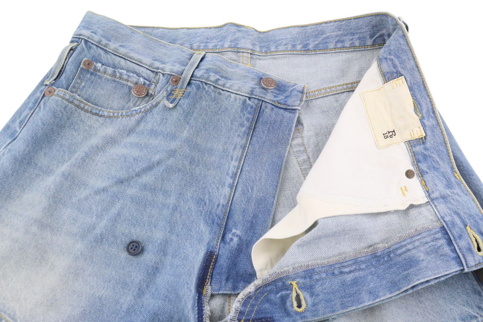 R13 CROSS OVER 25 Washed Denim Blue Asymmetrical Shorts 86146 Size 25" / US 0 / IT 36 - 4 Thumbnail
