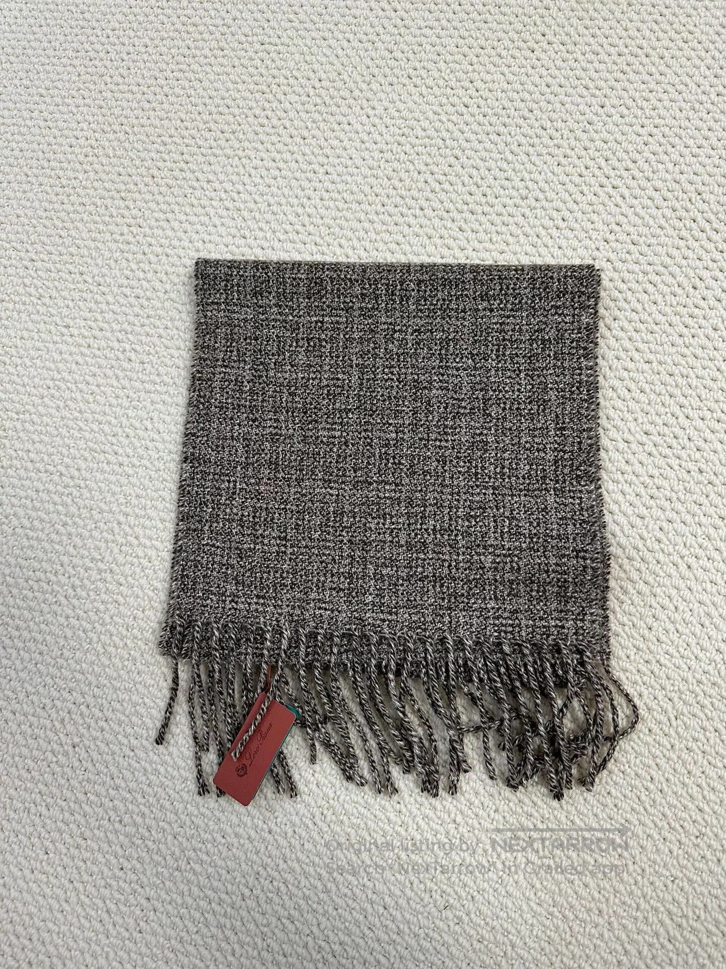 Loro Piana luxurious cashmere scarf by loro piana. Size ONE SIZE - 6 Thumbnail