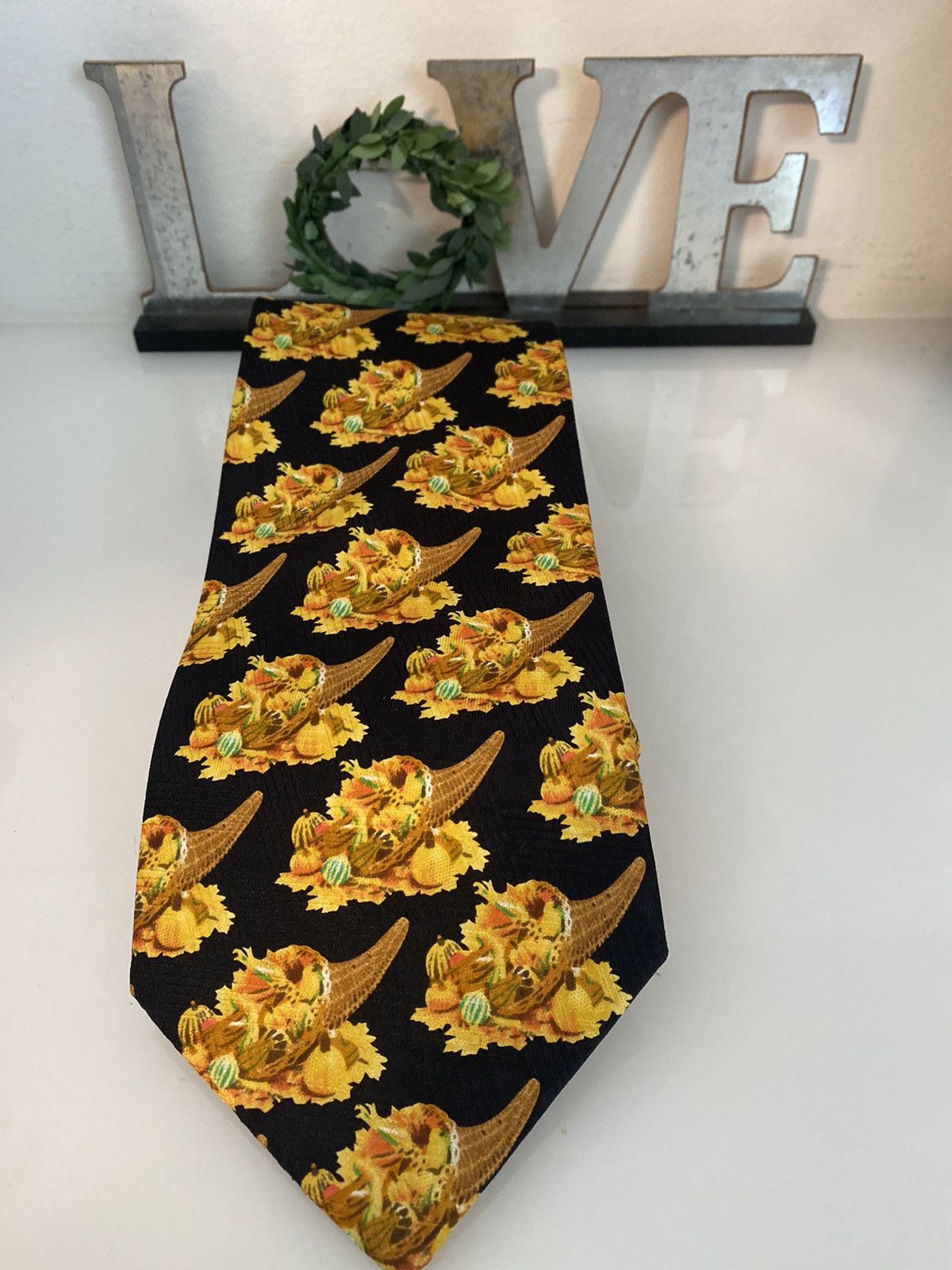 Vintage Wild Ties Cornucopia Repeat Wide Silk Tie Vintage Orange Blk Size ONE SIZE - 12 Thumbnail