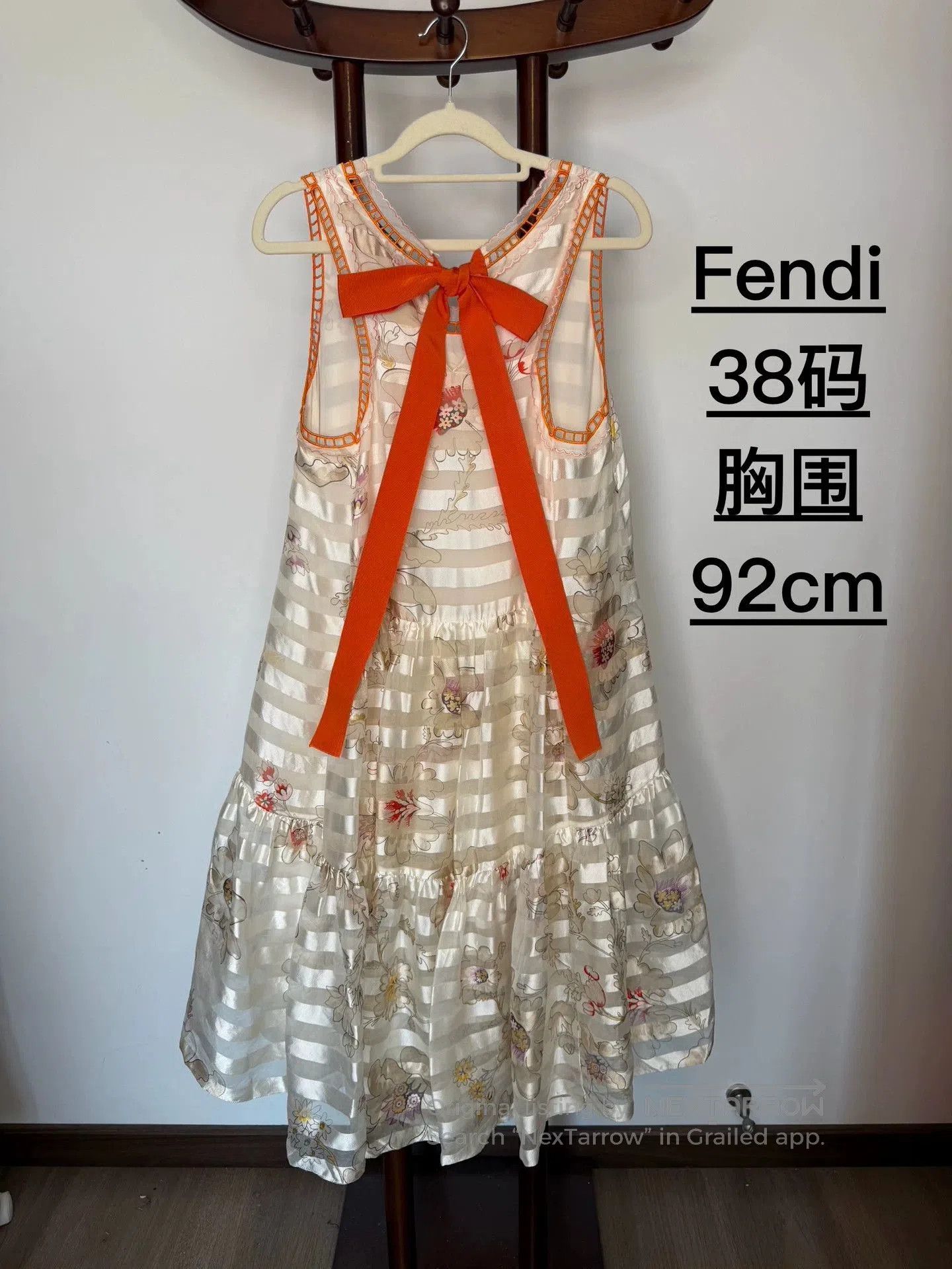 Fendi Fendi Runway Silk Dress Size 38. Size US S / EU 44-46 / 1 - 1 Thumbnail