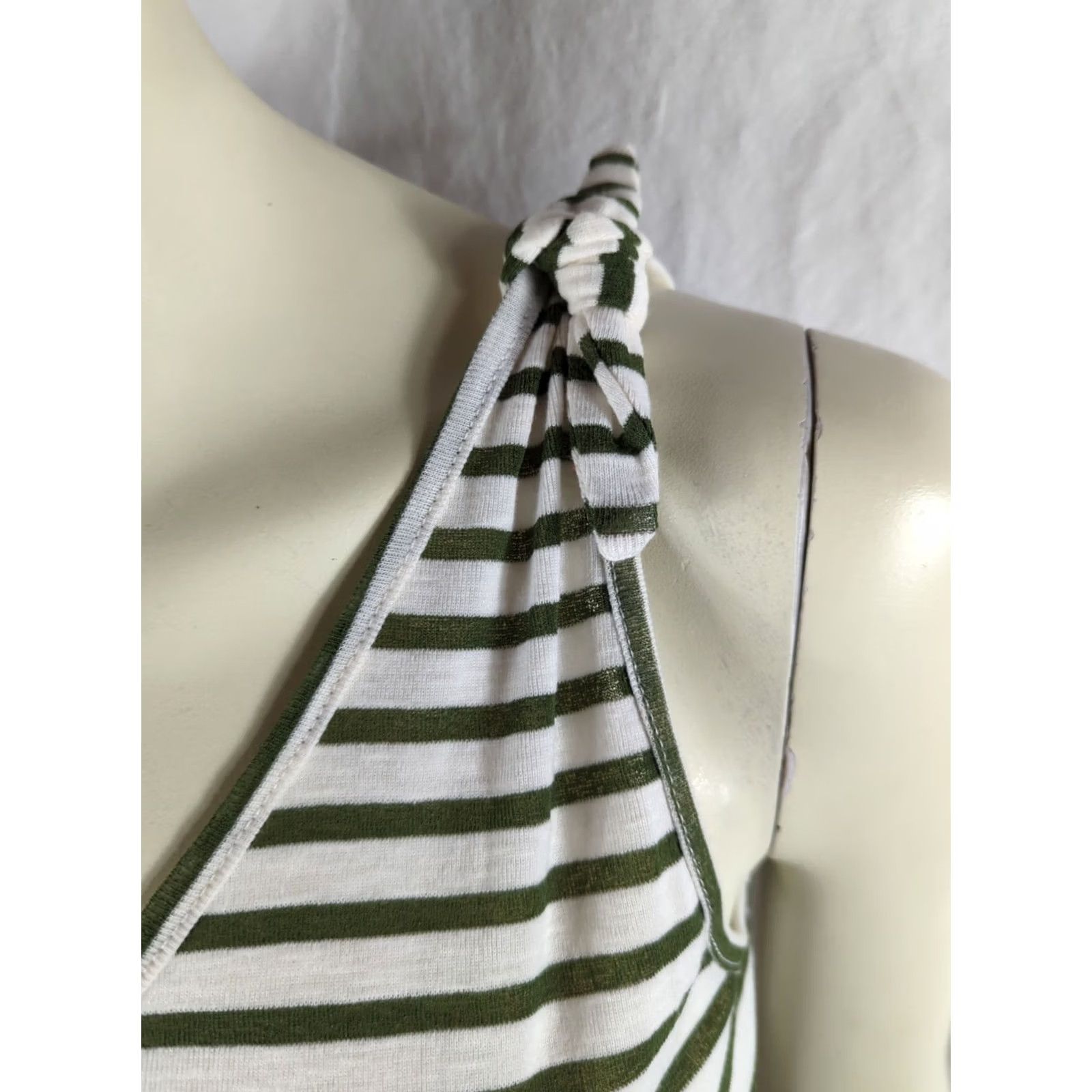 CO Hailey & Co Tank Women S Green Stripe V-Neck Tank Top NWT Bow Knit Cotton Blend Shirt Casual Travel Womens Size S / US 4 / IT 40 - 3 Thumbnail