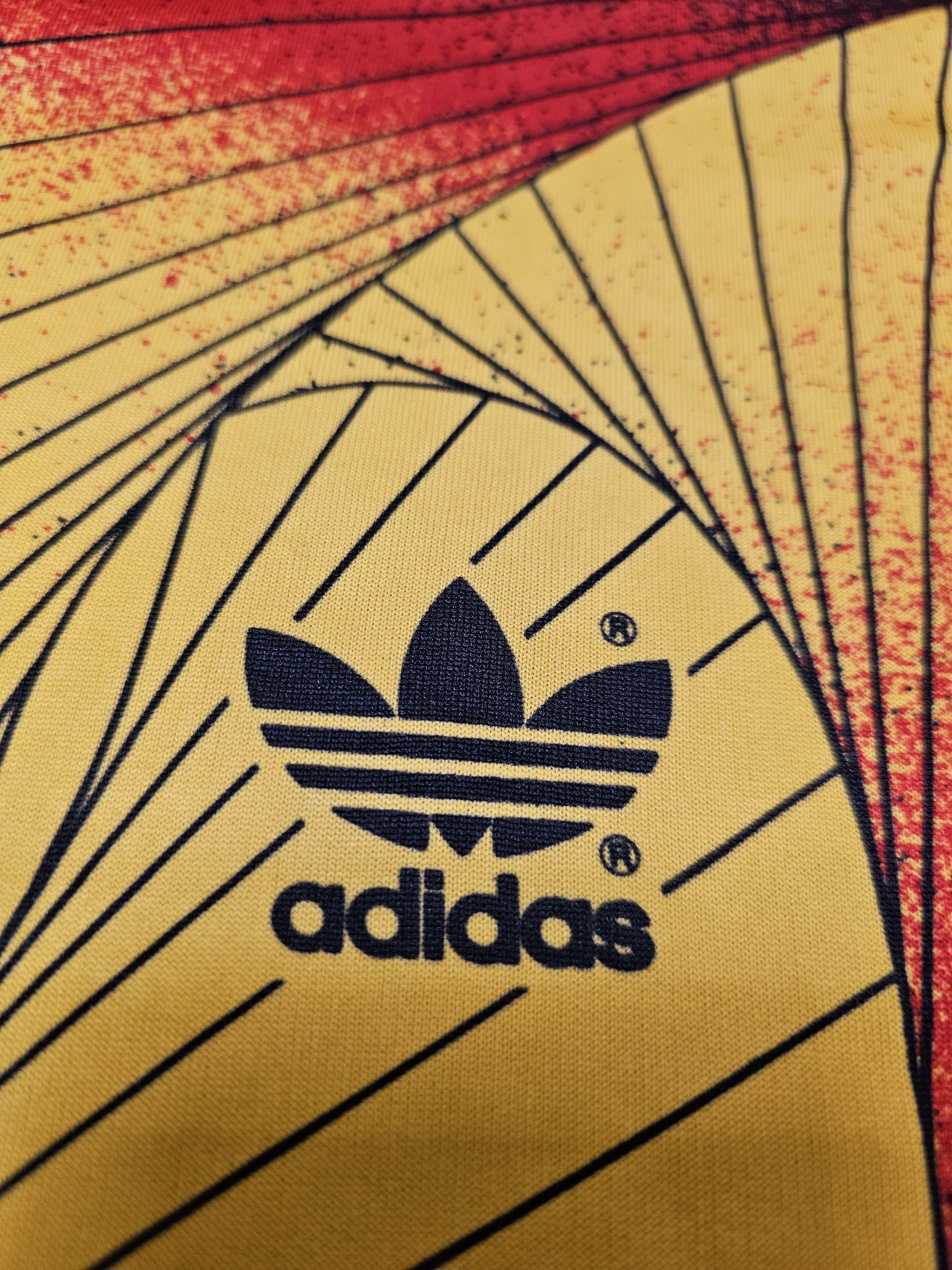 Vintage ADIDAS GOALKEEPER 90s SOCCER JERSEY RETRO FOOTBALL SHIRT Size US L / EU 52-54 / 3 - 4 Thumbnail