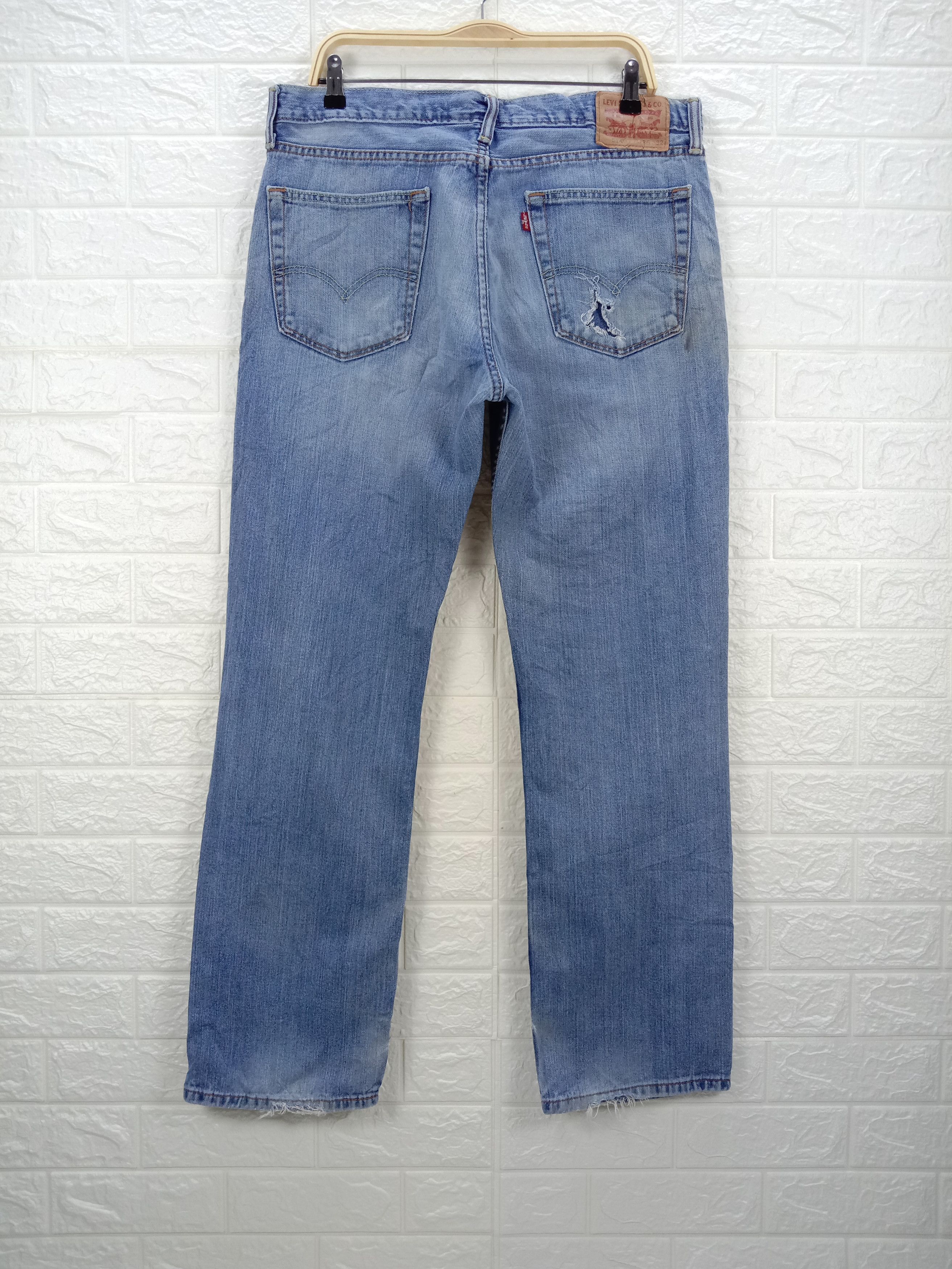 Levi's Vintage Levi's 514 Jeans Blue Wash Slim Straight Denim Size US 36 / EU 52 - 5 Thumbnail