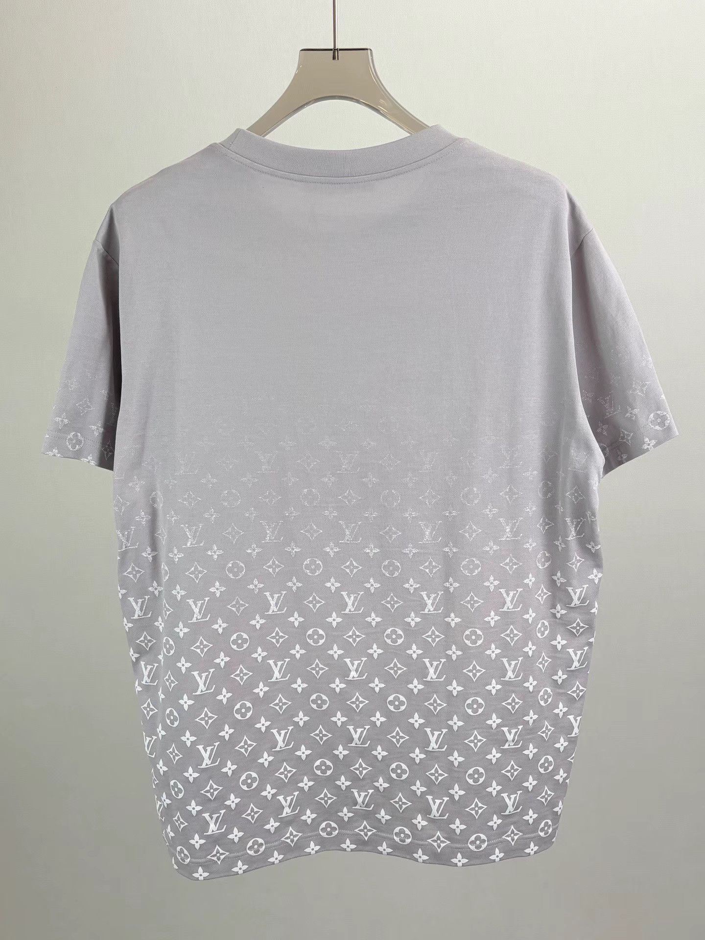 Louis Vuitton LV Monogram T-shirt K1 Size US XL / EU 56 / 4 - 2 Thumbnail