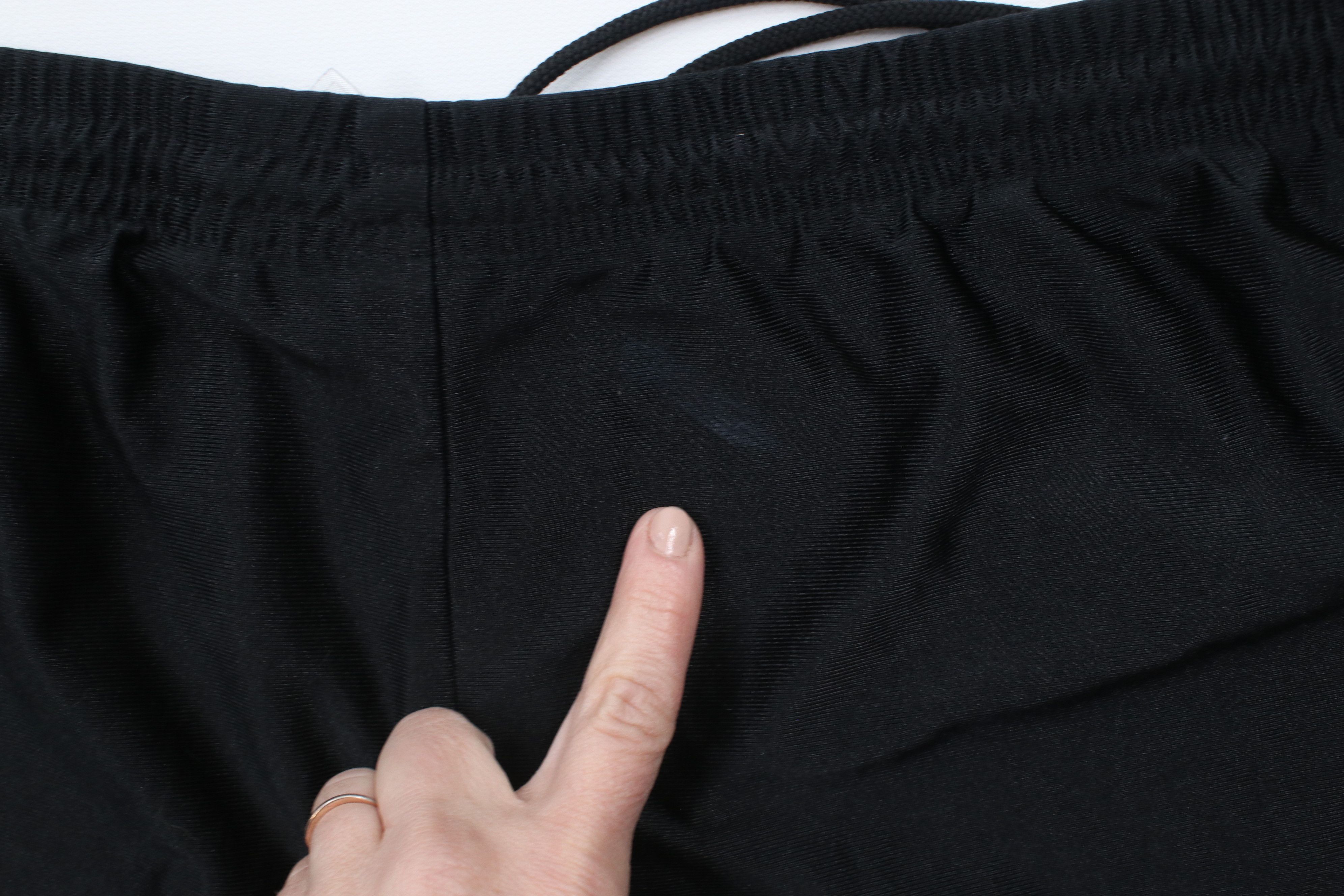 Nike × Vintage Vintage Nike Scott Mini Swoosh Shorts Black Polyester USA Size US 32 / EU 48 - 12 Thumbnail