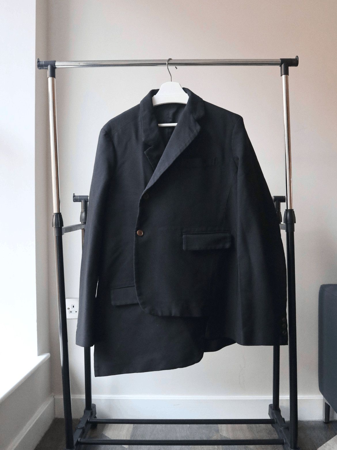 Comme des Garcons Homme Plus Comme Des Garcons Homme plus 18AW White Shock Uneven Jacket Size US M / EU 48-50 / 2 - 1 Thumbnail