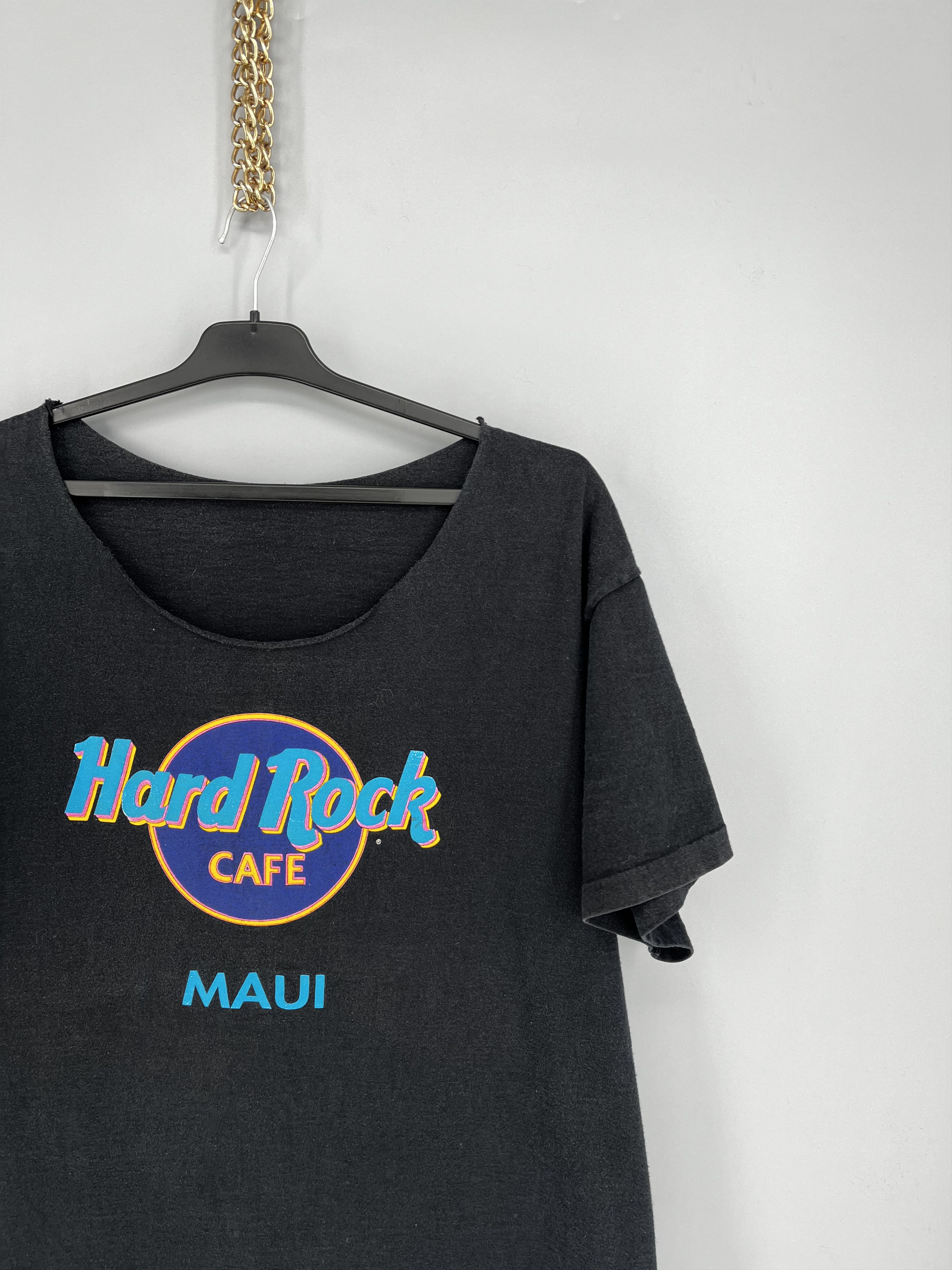 Hard Rock Cafe Vintage Y2K Hard Rock Cafe Maui Made in USA tee Size US L / EU 52-54 / 3 - 5 Thumbnail