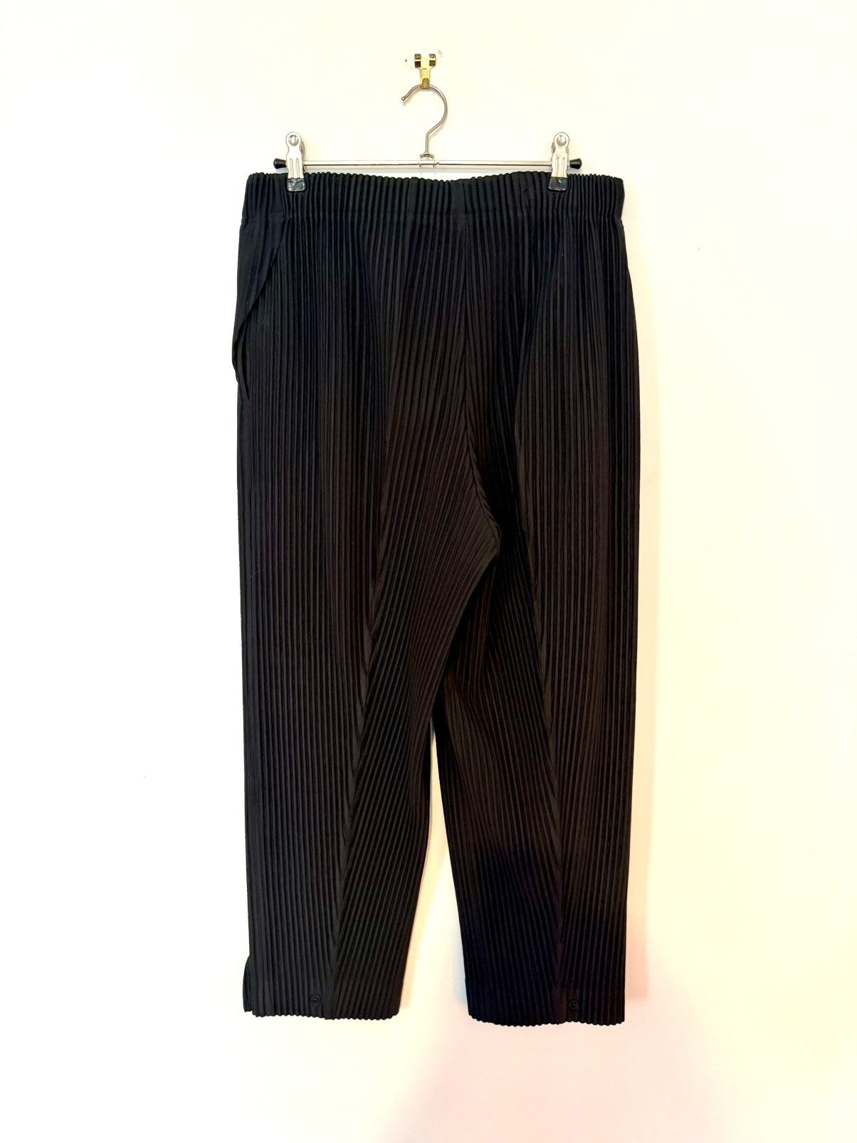 Homme Plisse Issey Miyake × Issey Miyake RARE Issey Miyake homme plisse with unique fold over flap Size US 32 / EU 48 - 6 Thumbnail
