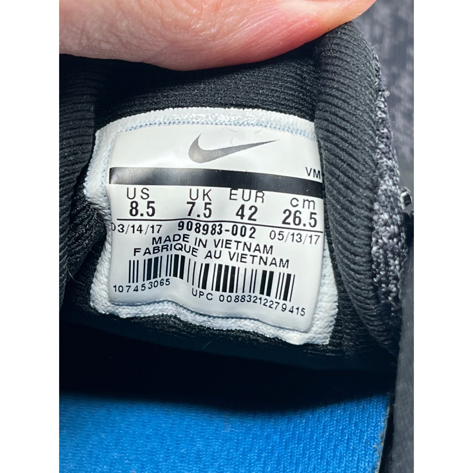 Nike Nike Flex Contact Black Grey Sneakers Mens 8.5 Size US 8.5 / EU 41-42 - 8 Thumbnail